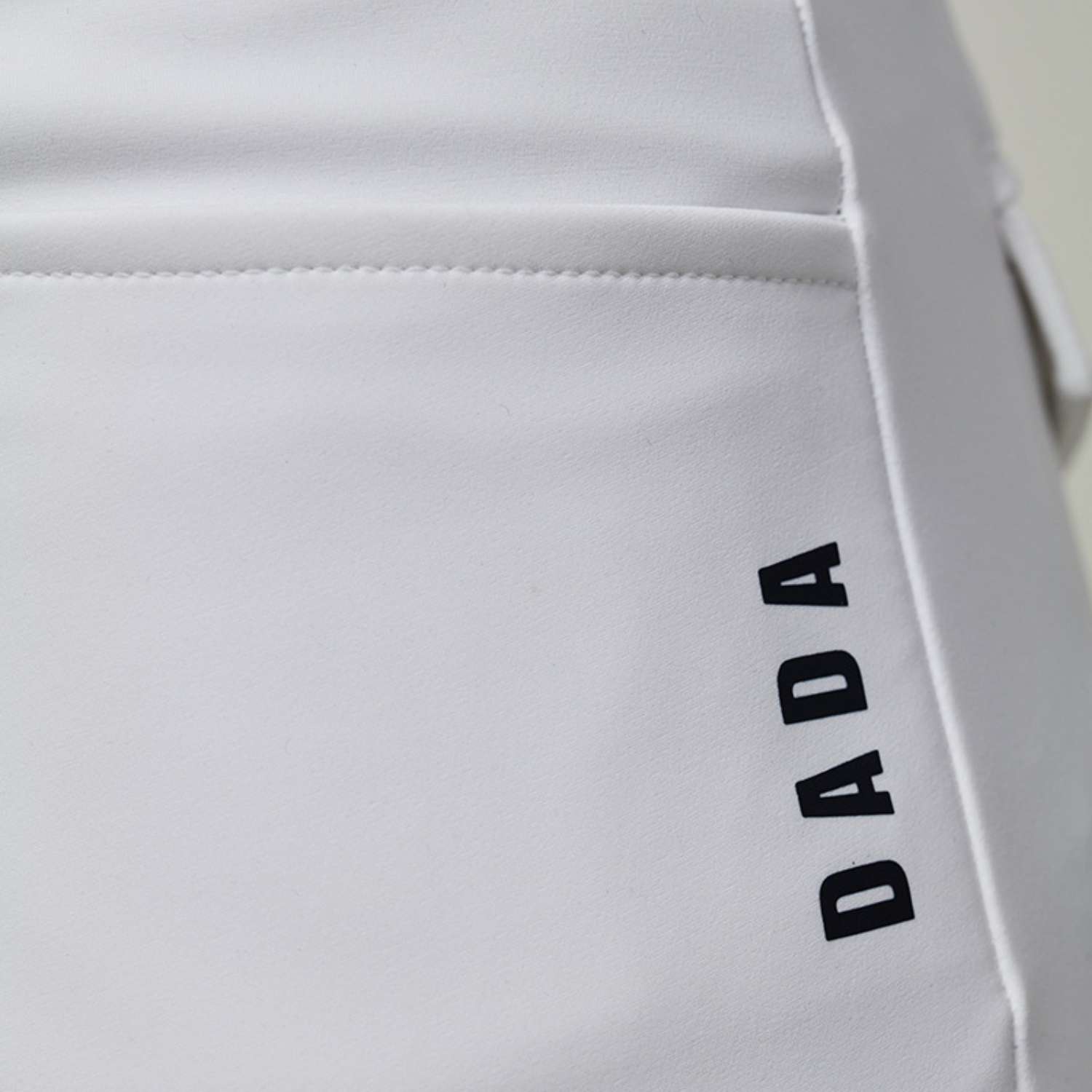 Dada Sport Capitol Mens Knee Grip Breeches, White