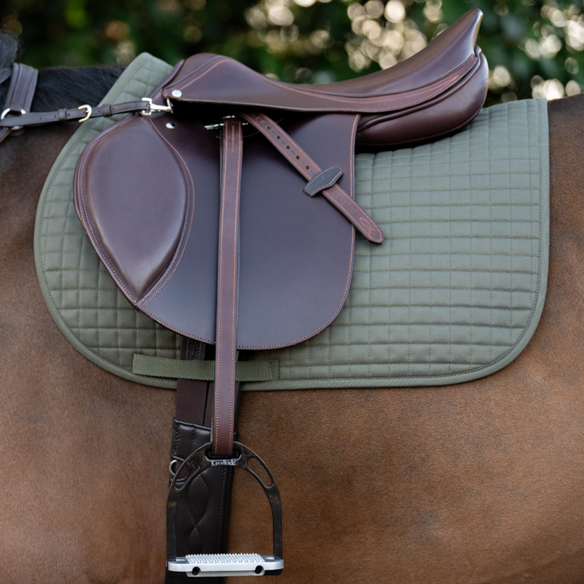 Kavalkade Soft 'N Oil" Stirrup Leathers, Brown
