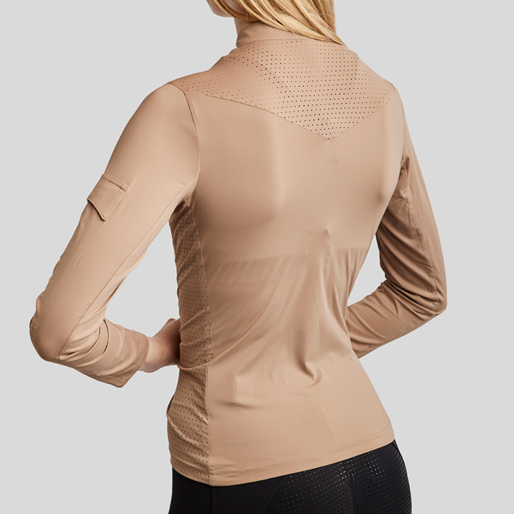 Montar MoZendaya Ladies Long Sleeve Performance Training Shirt, Latte