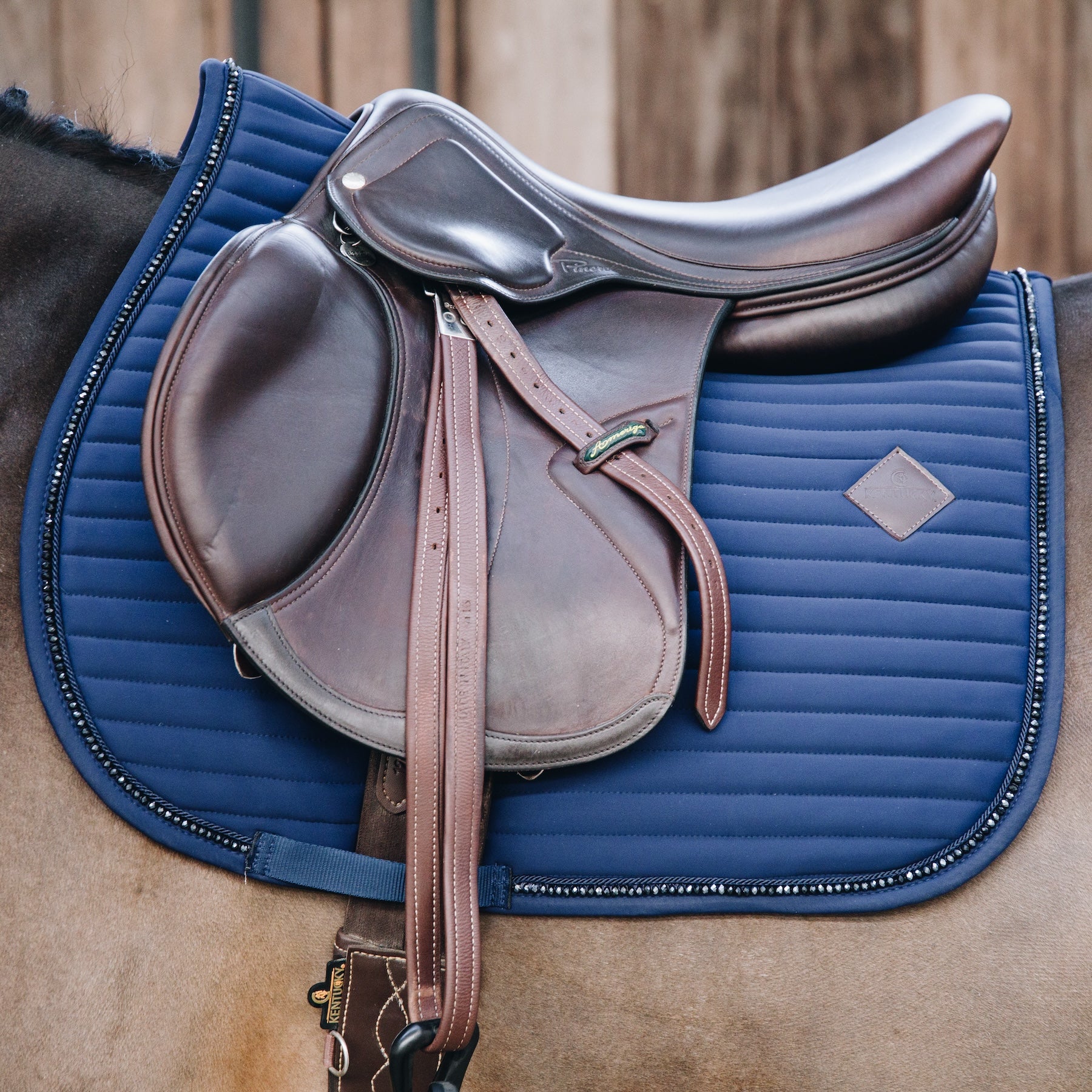 Kentucky Horsewear Saddle Pad Pearls Jumping Navy Edition