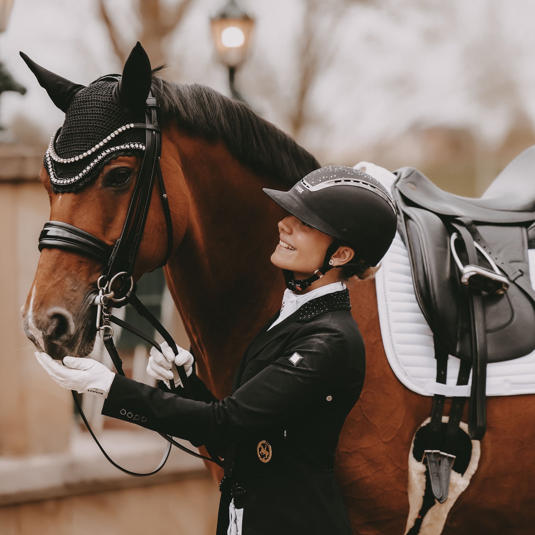 Kentucky Horsewear Saddle Pad Pearls Dressage White Edition