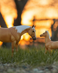 Breyer Ebony Shines & Charlize Quarter Horse Set
