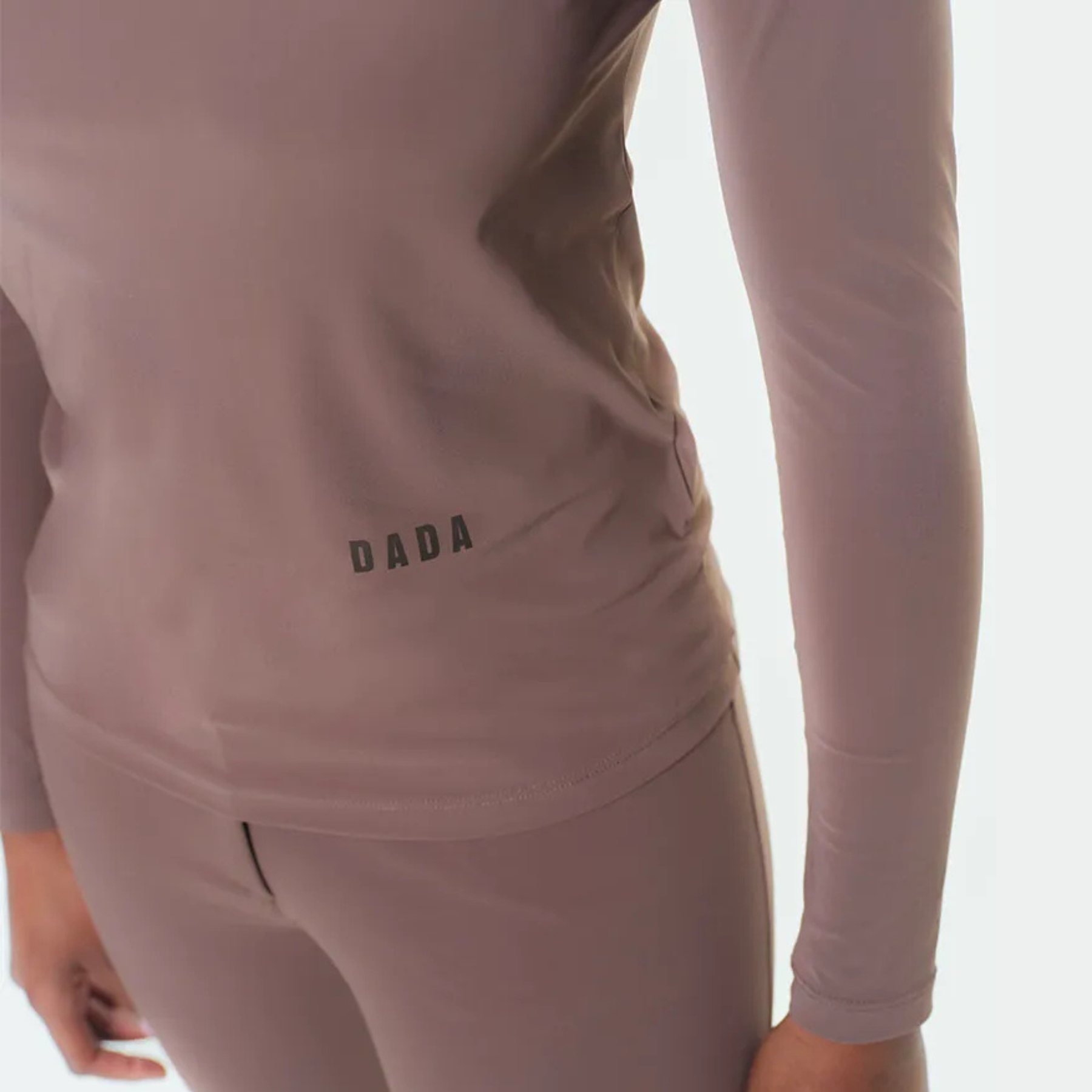 Dada Sport Totem Ladies Long Sleeve Training Shirt, Coffee