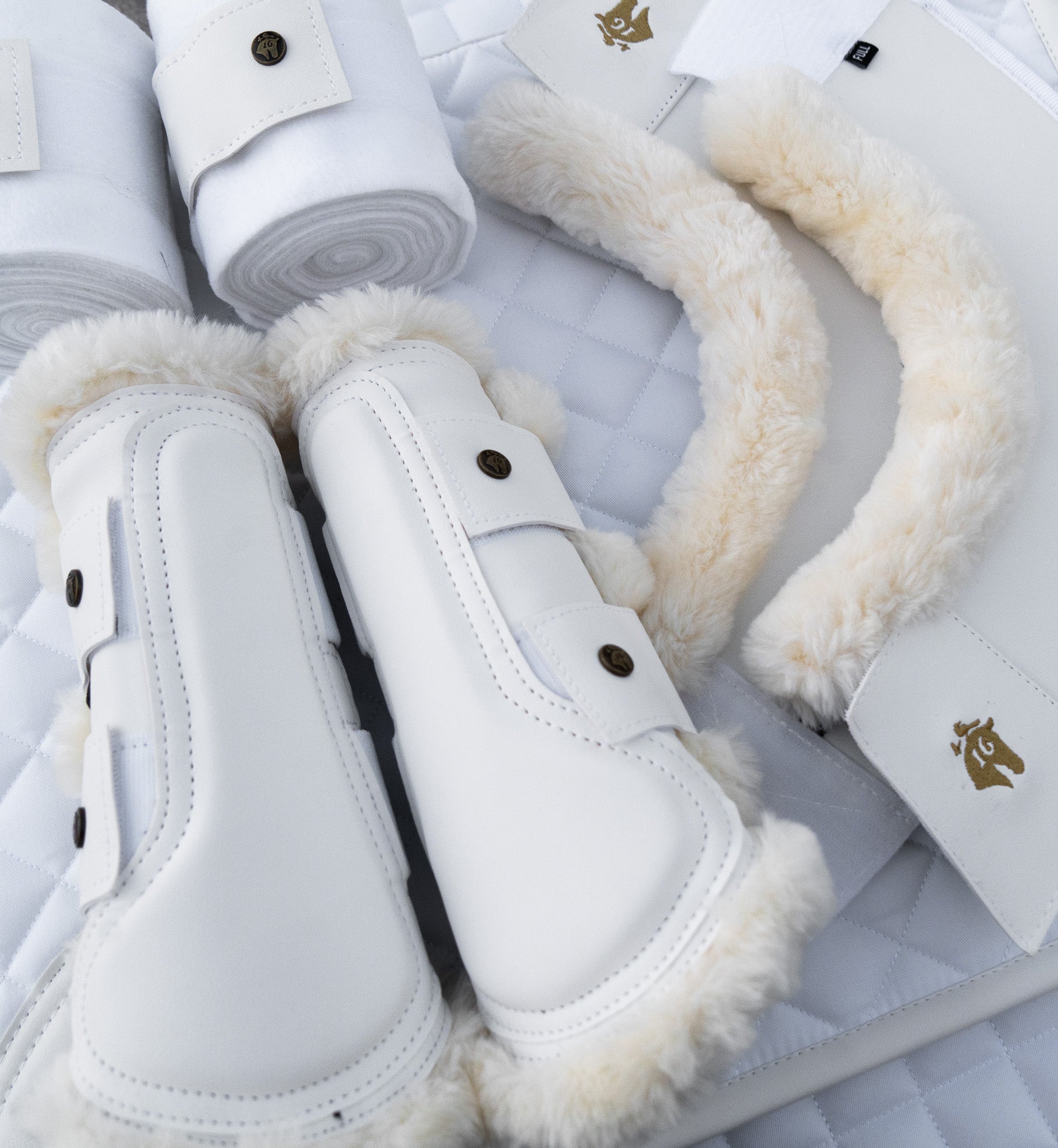 Sixteen Cypress Leatherette Brushing Boots, White