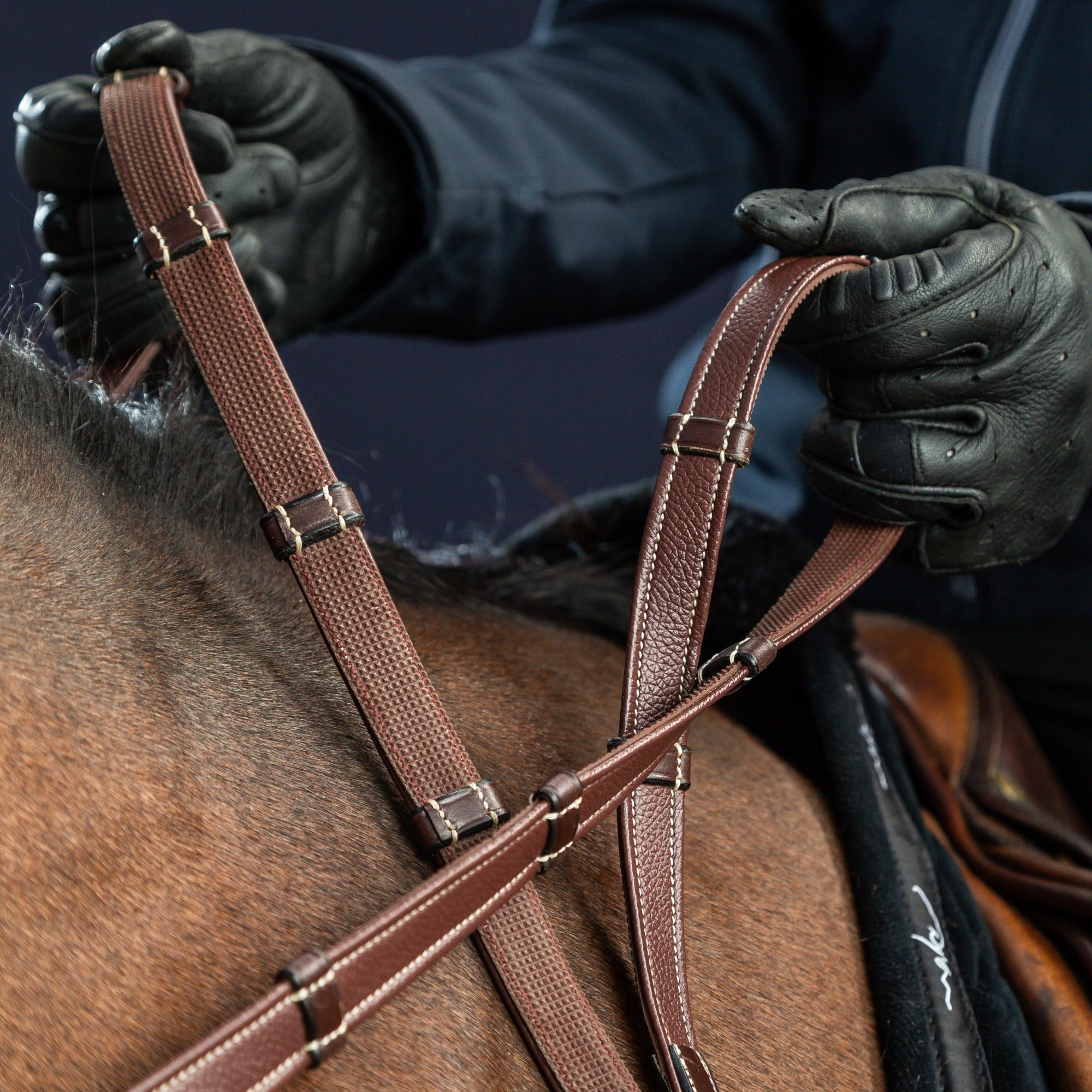 Dy'on 5/8" Hunter Reins with 7 leather loops, Brown, US Collection