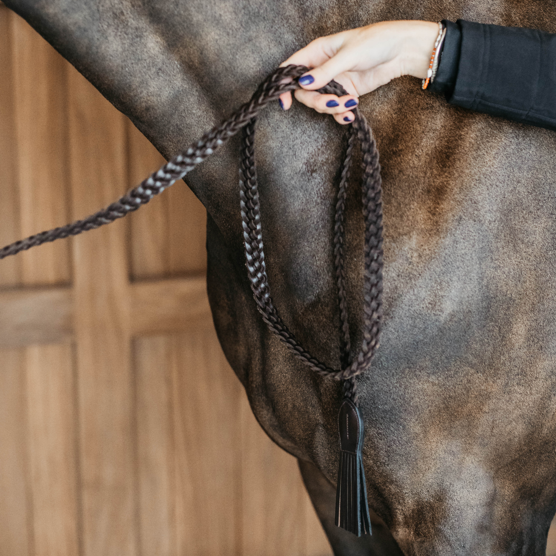 Dy'on Plaited Lead, Brown