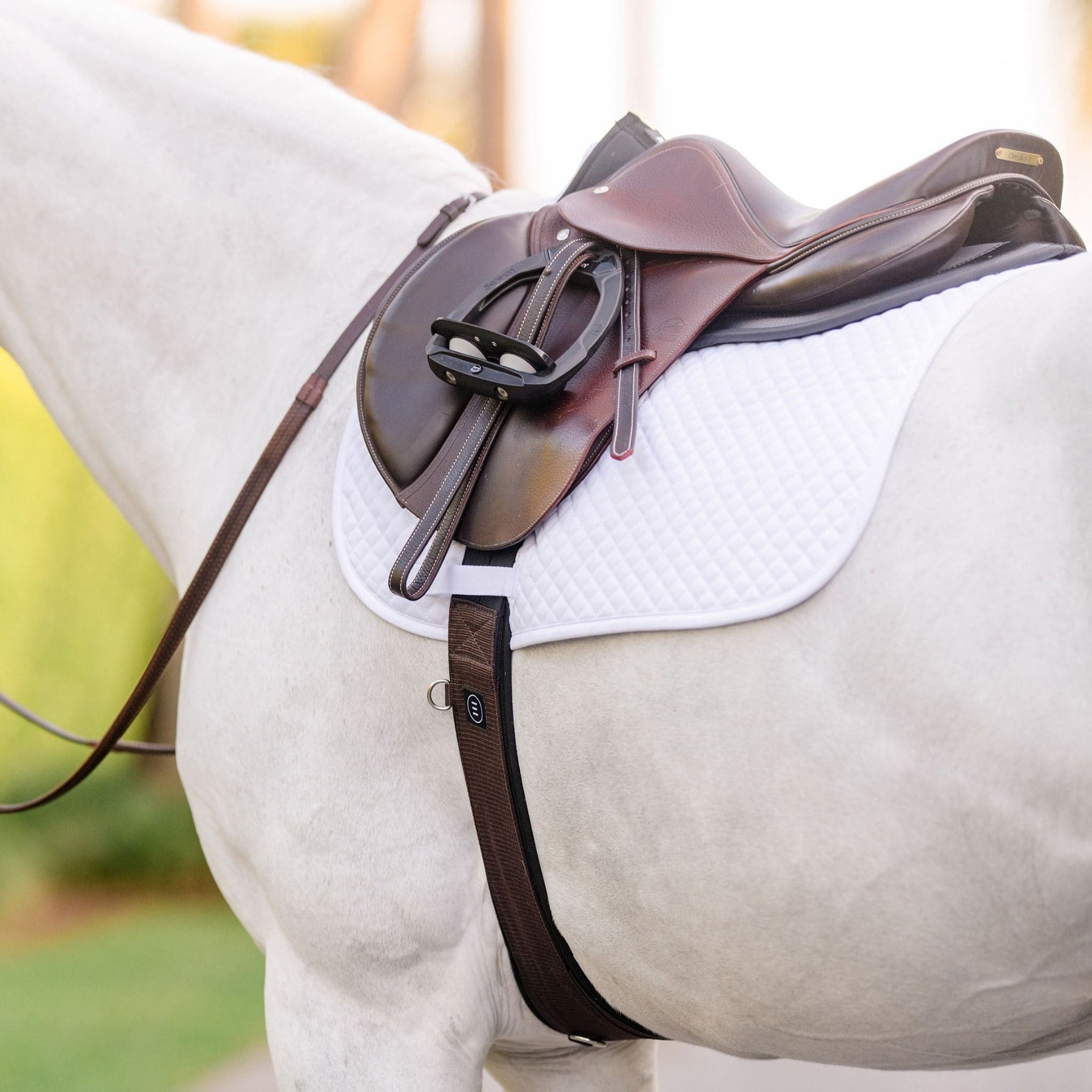 Equifit Essential Schooling Girth w Sheepswool Liner, Brown