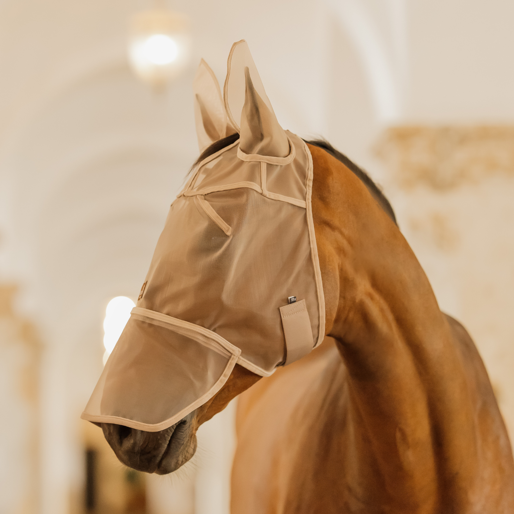 Kentucky Horsewear Fly Mask Classic with Ears and Nose, Beige