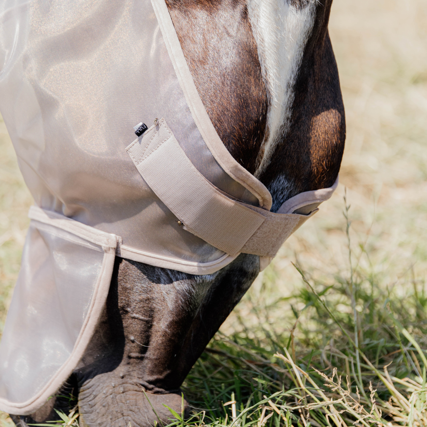 Kentucky Horsewear Fly Mask Classic with Ears and Nose, Beige