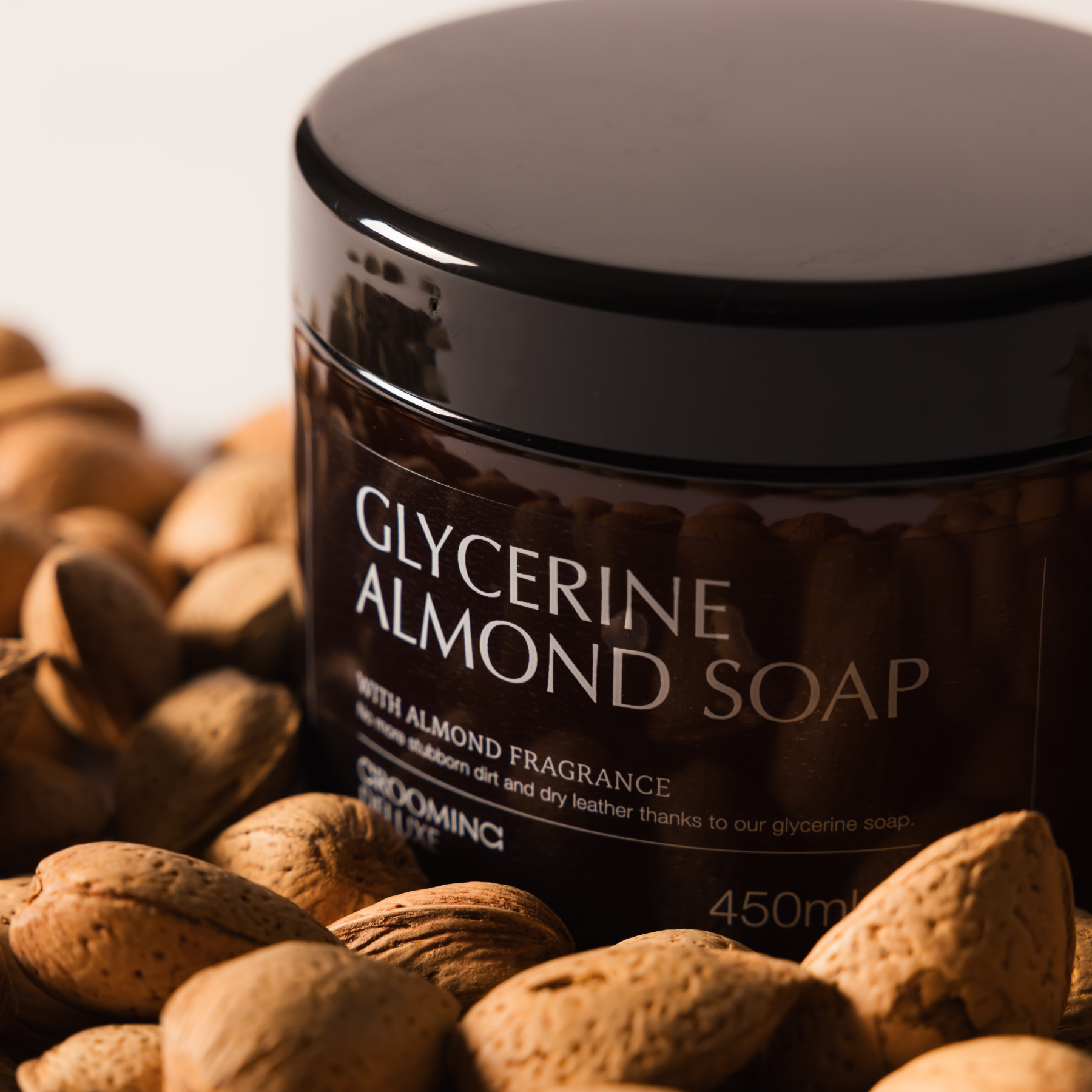 Kentucky Horsewear GD Glycerine Soap Almond, 450ml