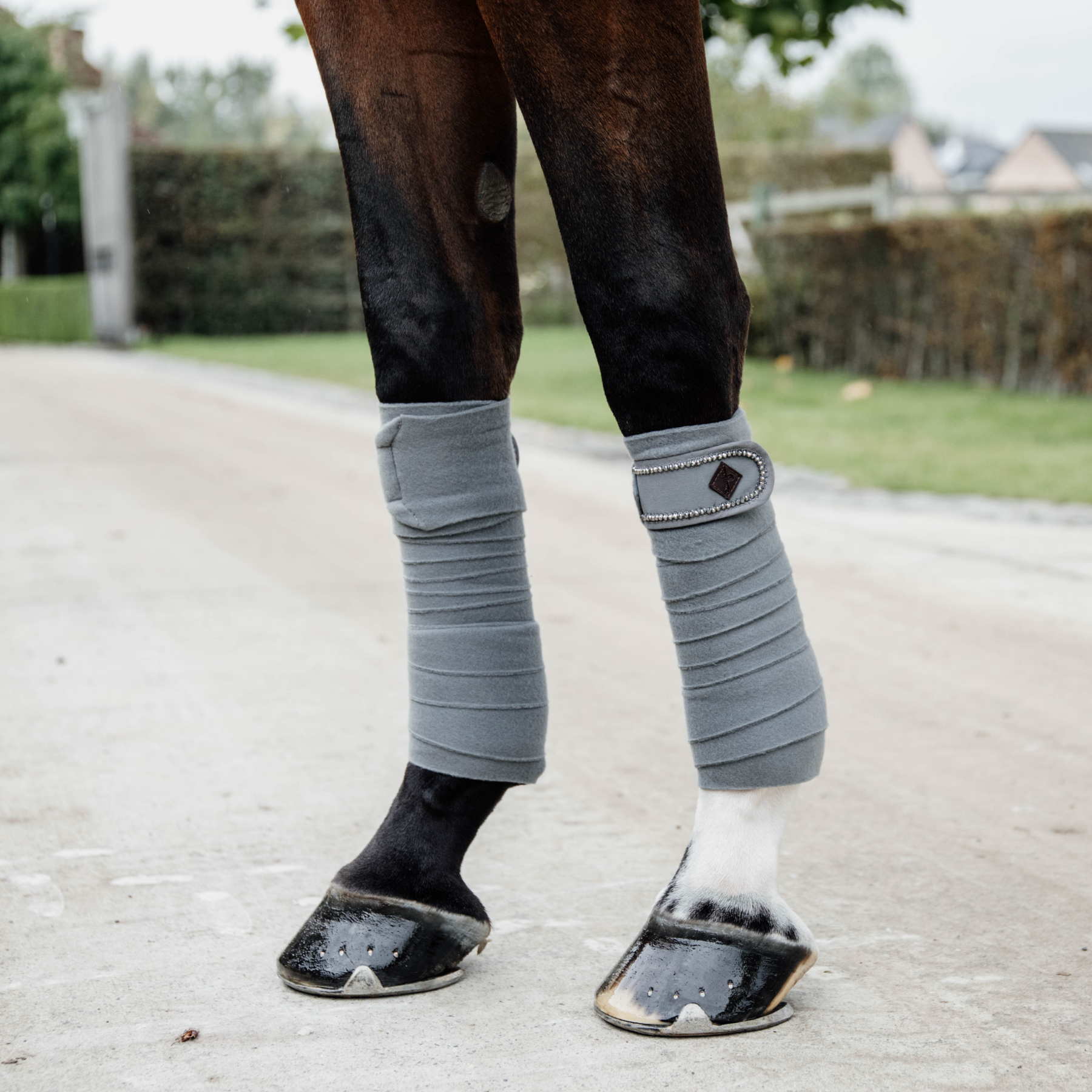 Kentucky Horsewear Polar Fleece Bandage Pearls, Grey, Full