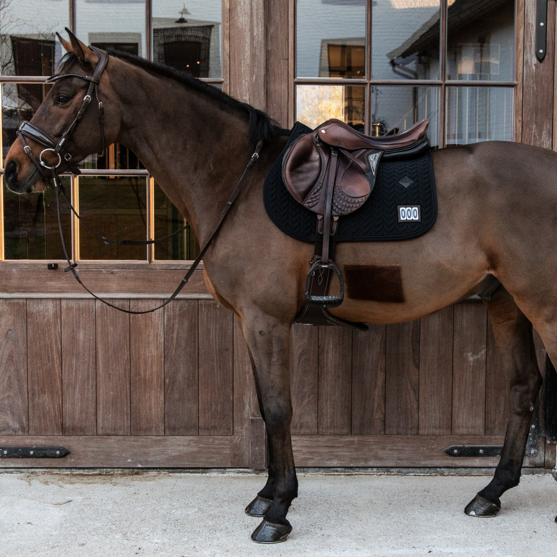 Kentucky Horsewear Saddle Pad Fishbone Black Jumping Competition Edition