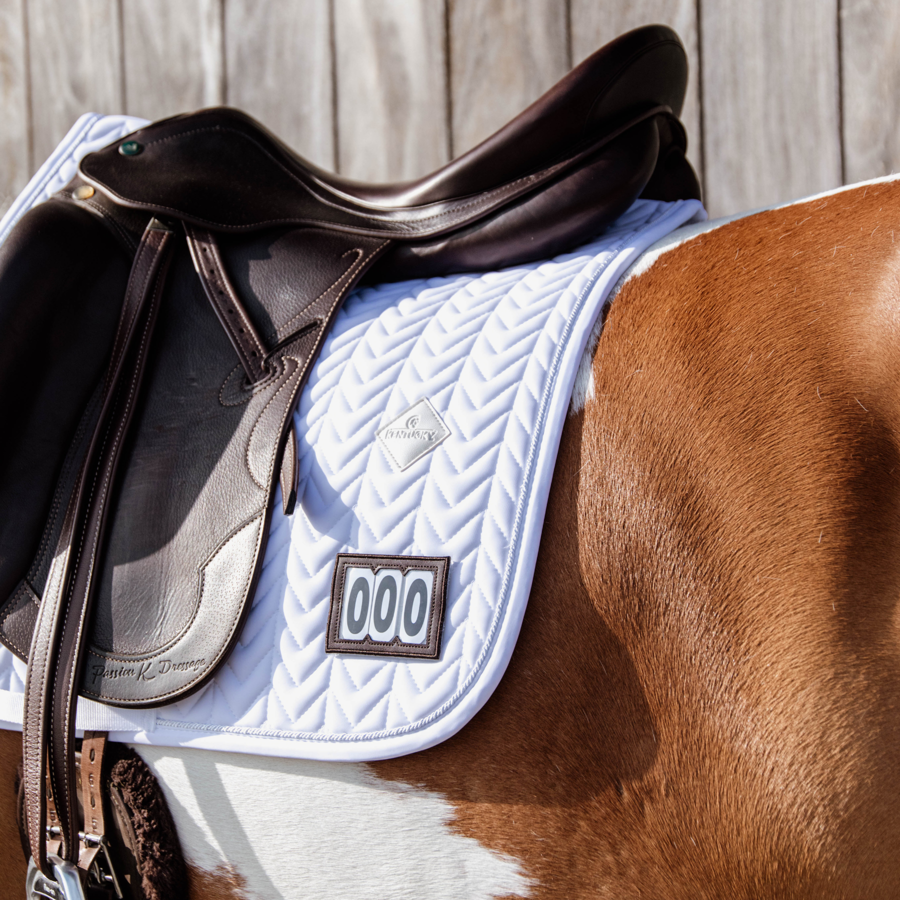 Kentucky Horsewear Saddle Pad Fishbone White Dressage Competition Edition