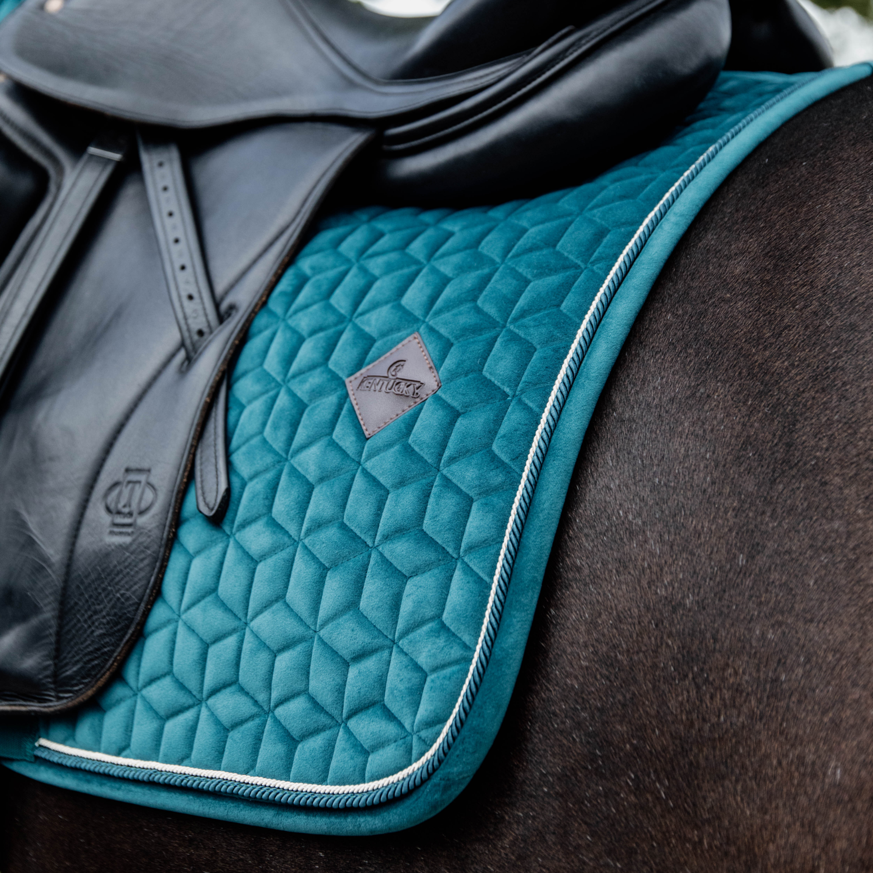 Kentucky Horsewear Saddle Pad Velvet Dressage Emerald Edition
