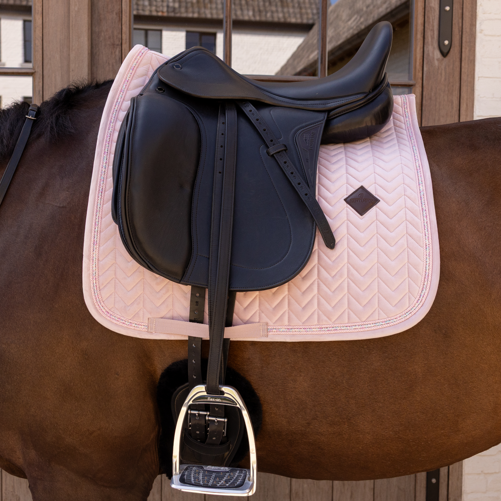 Kentucky Horsewear Saddle Pad Velvet Mini Pearls Dressage, Old Rose