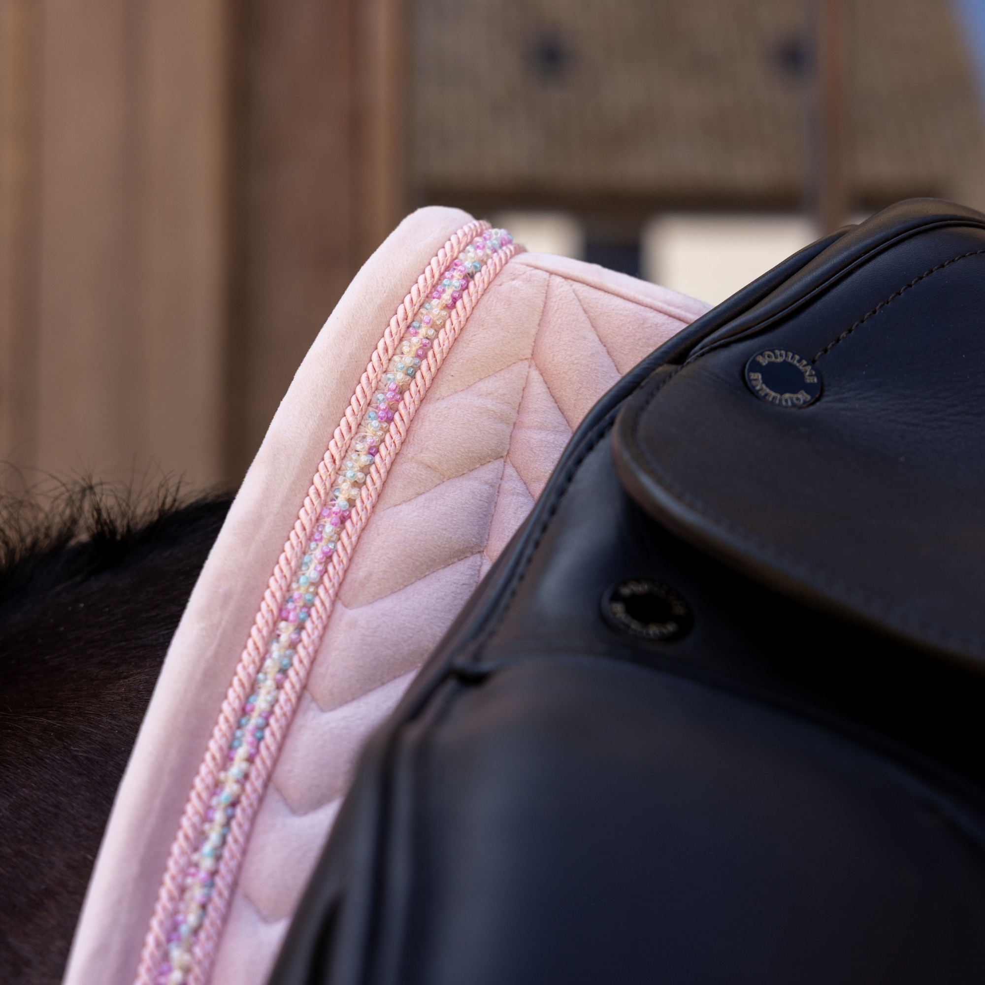 Kentucky Horsewear Saddle Pad Velvet Mini Pearls Dressage, Old Rose