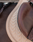 Kentucky Horsewear Saddle Pad Velvet Mini Pearls Jumping, Beige