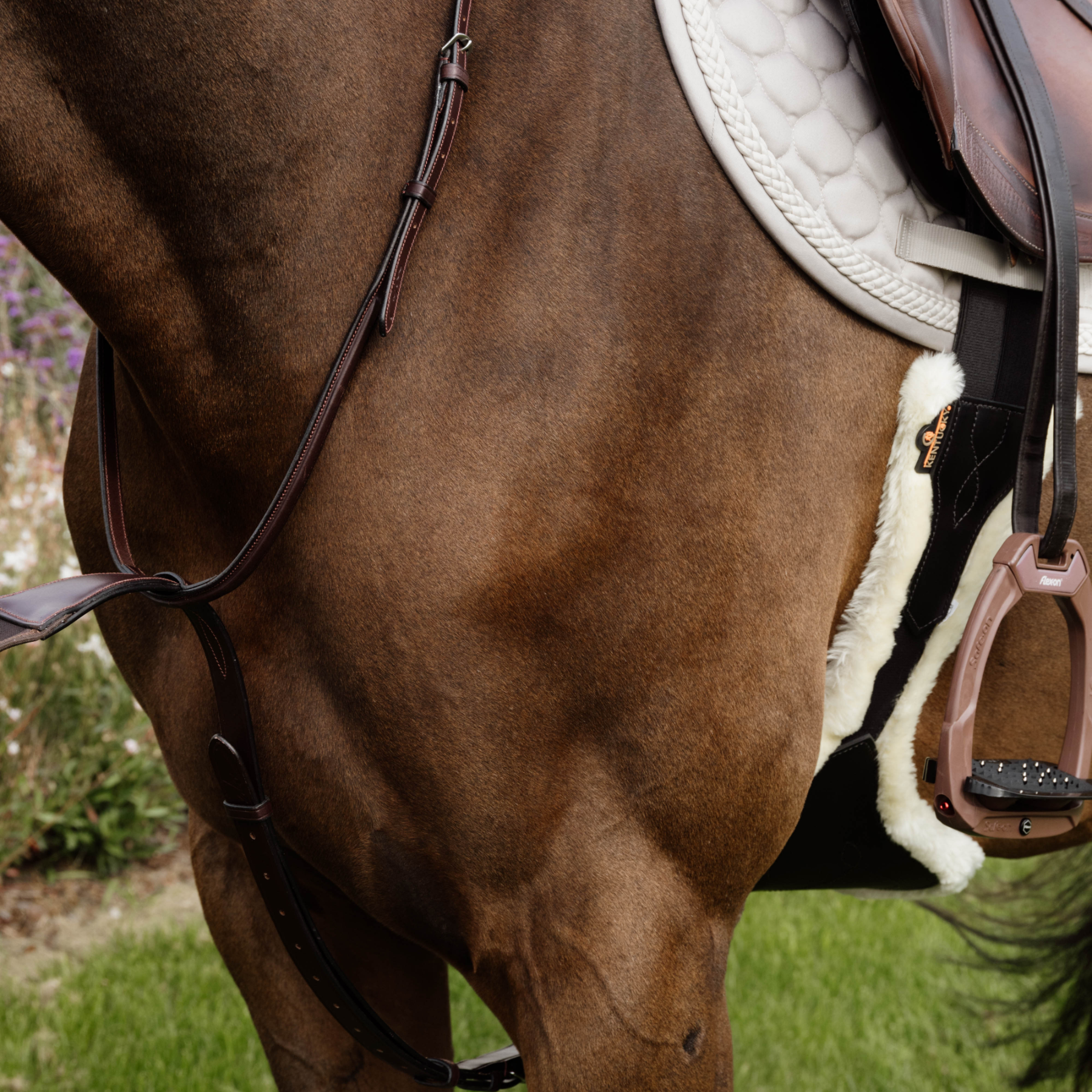 Kentucky Horsewear Sheepskin Stud Girth