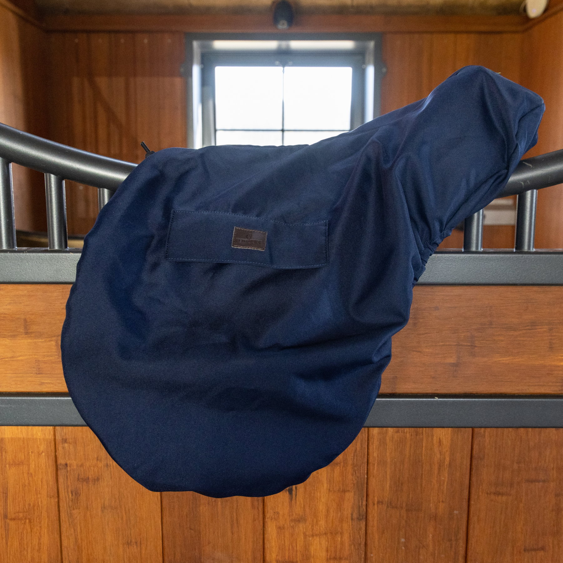 Kentucky Horsewear Waterproof Saddle Cover Jump, Navy