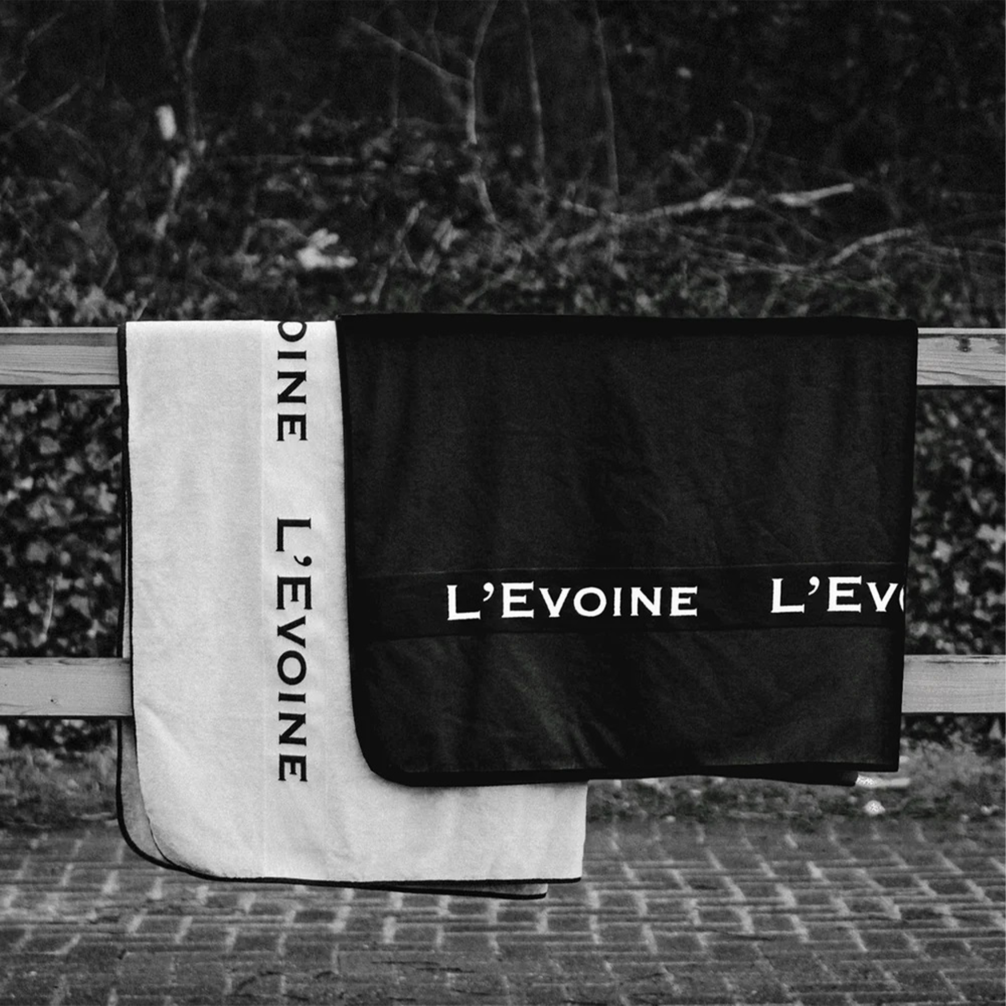 L'Evoine Terry Blanket, Black
