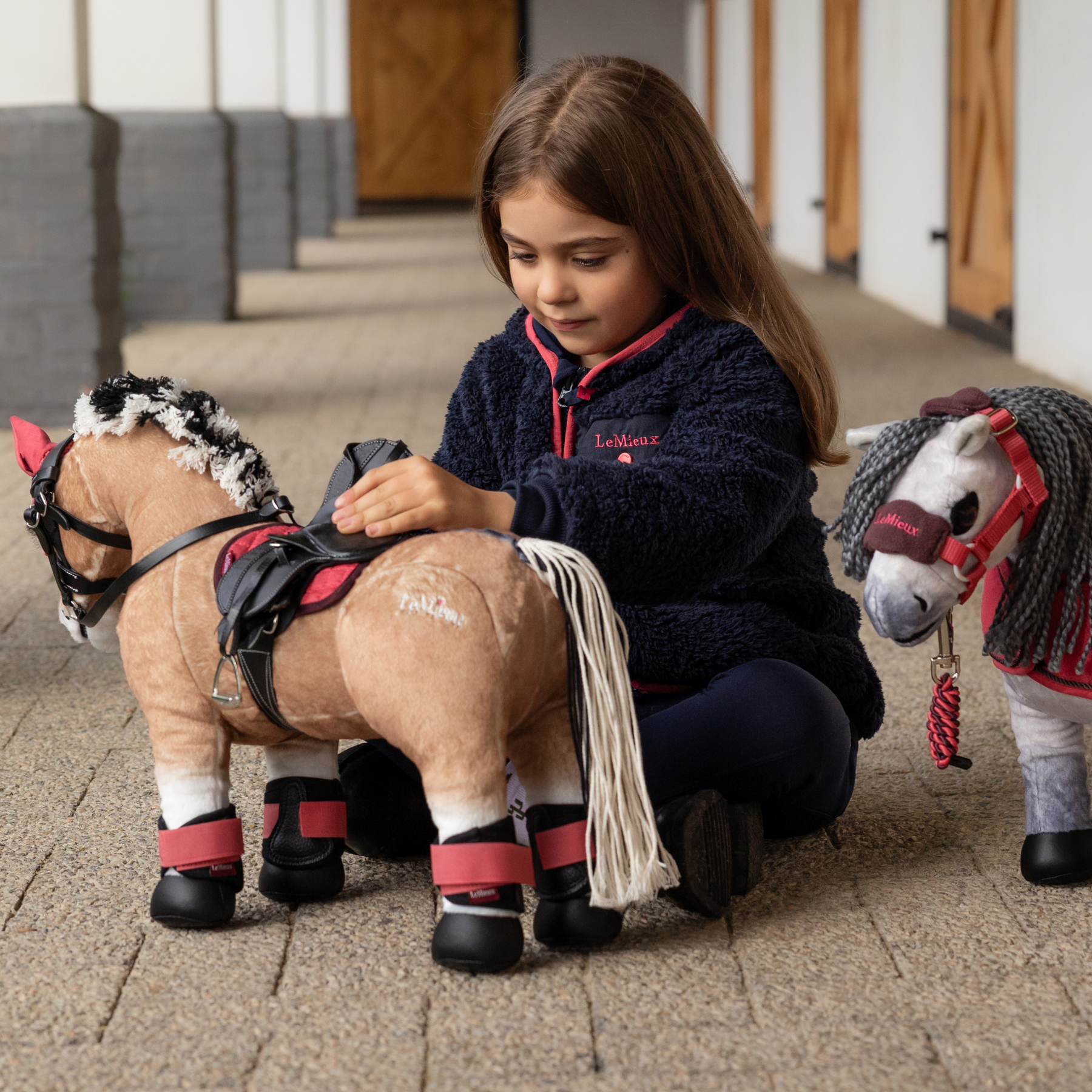 LeMieux Toy Pony, Oskar