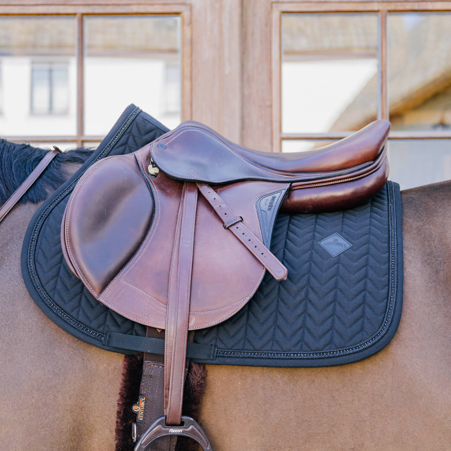 Kentucky Horsewear Show Jumping Saddle Pad with Metal Chain, Black
