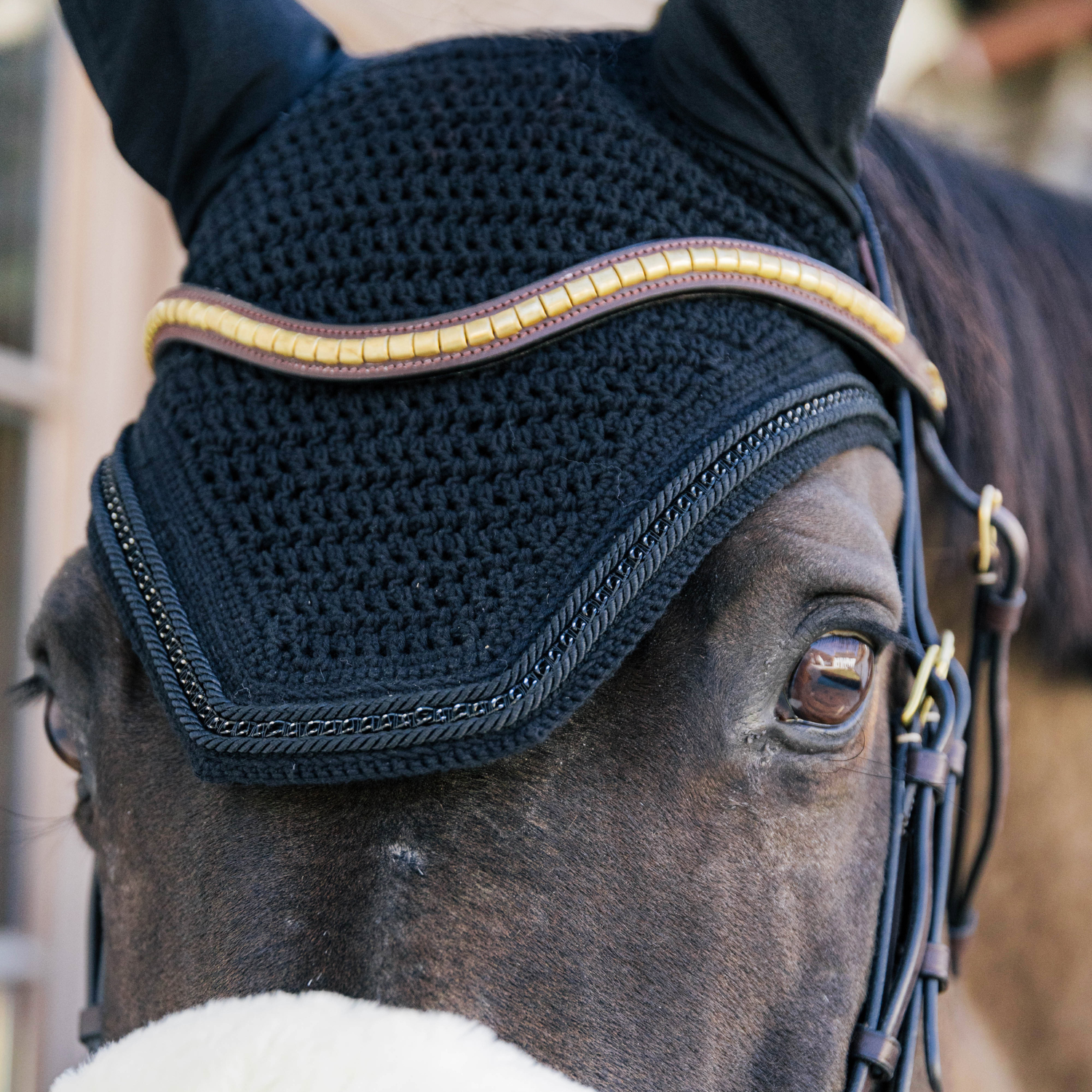 Kentucky Horsewear Soundless Fly Veil Wellington with Metal Chain, Black