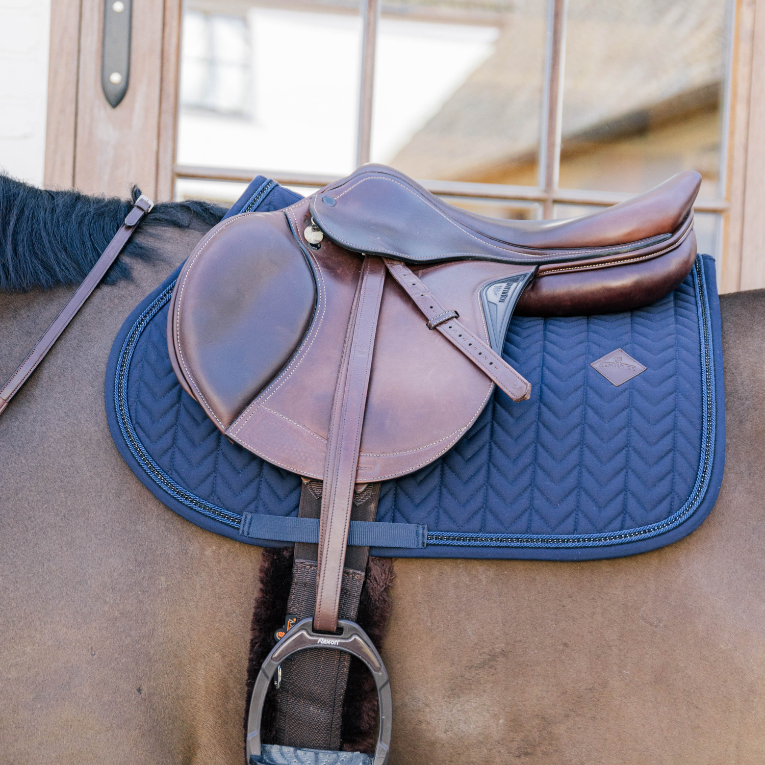 Kentucky Horsewear Show Jumping Saddle Pad with Metal Chain, Navy