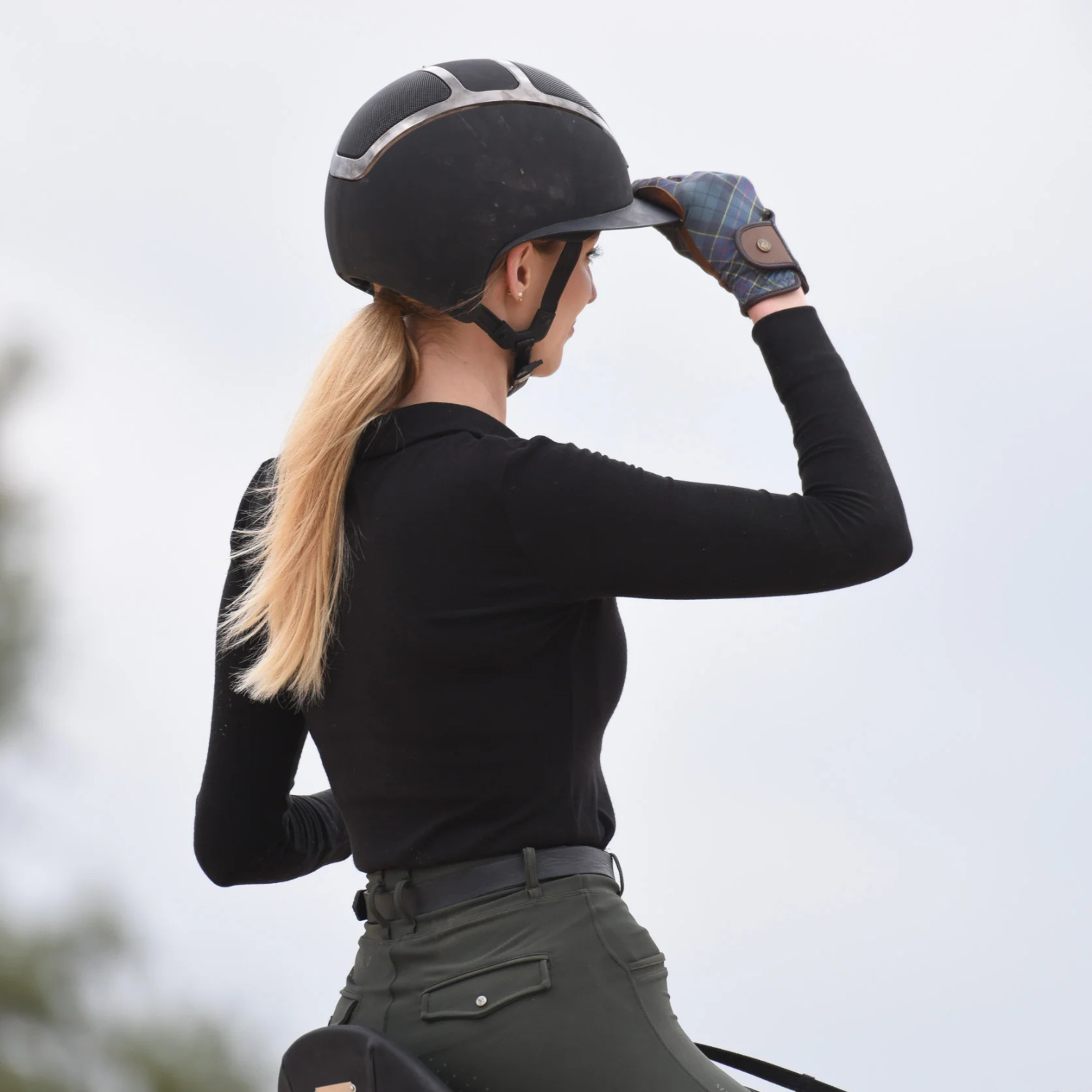 Sixteen Cypress Riding Gloves, Hunter Field Plaid