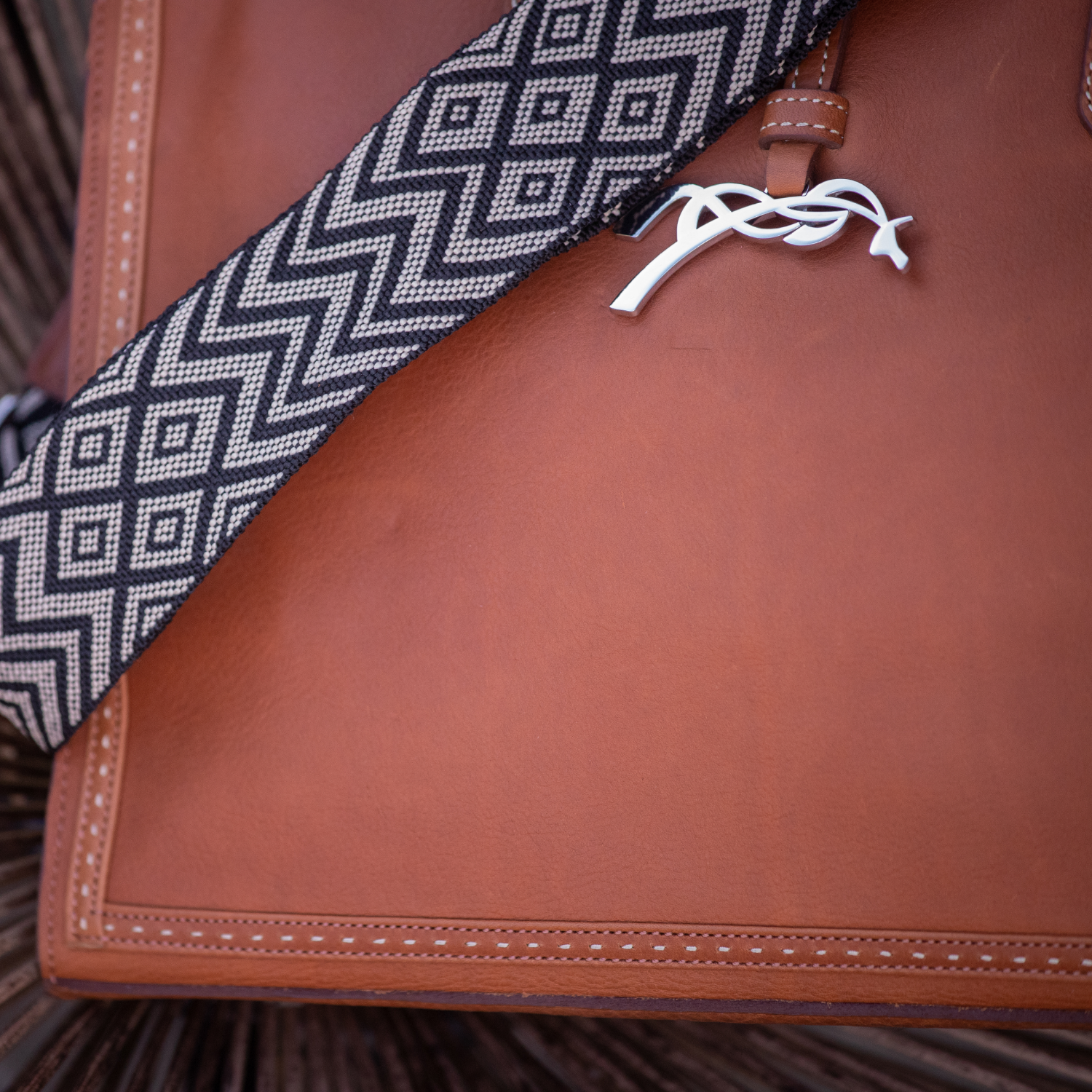 Pénélope Romane Handbag, Cognac