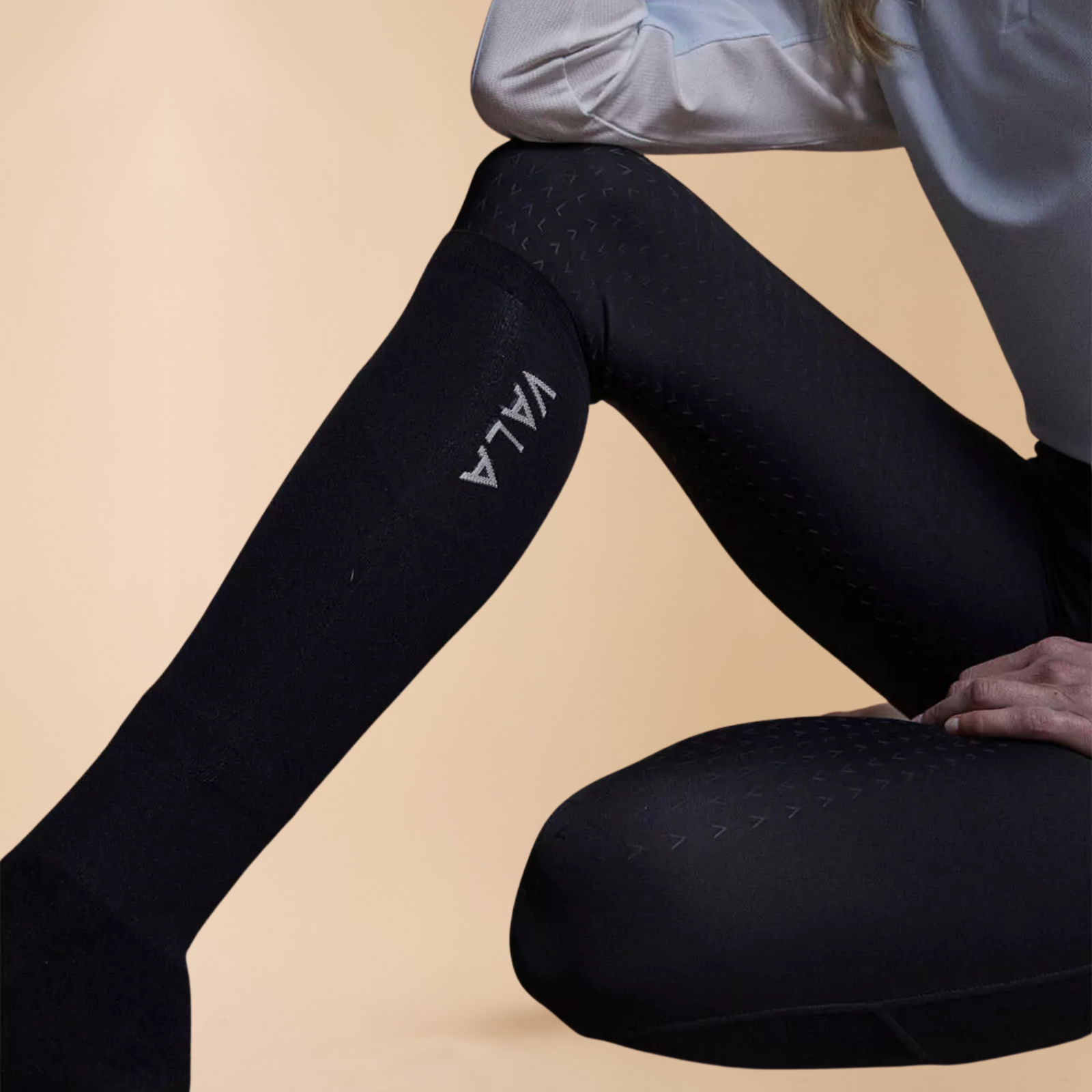 VALA Stride Socks, Black