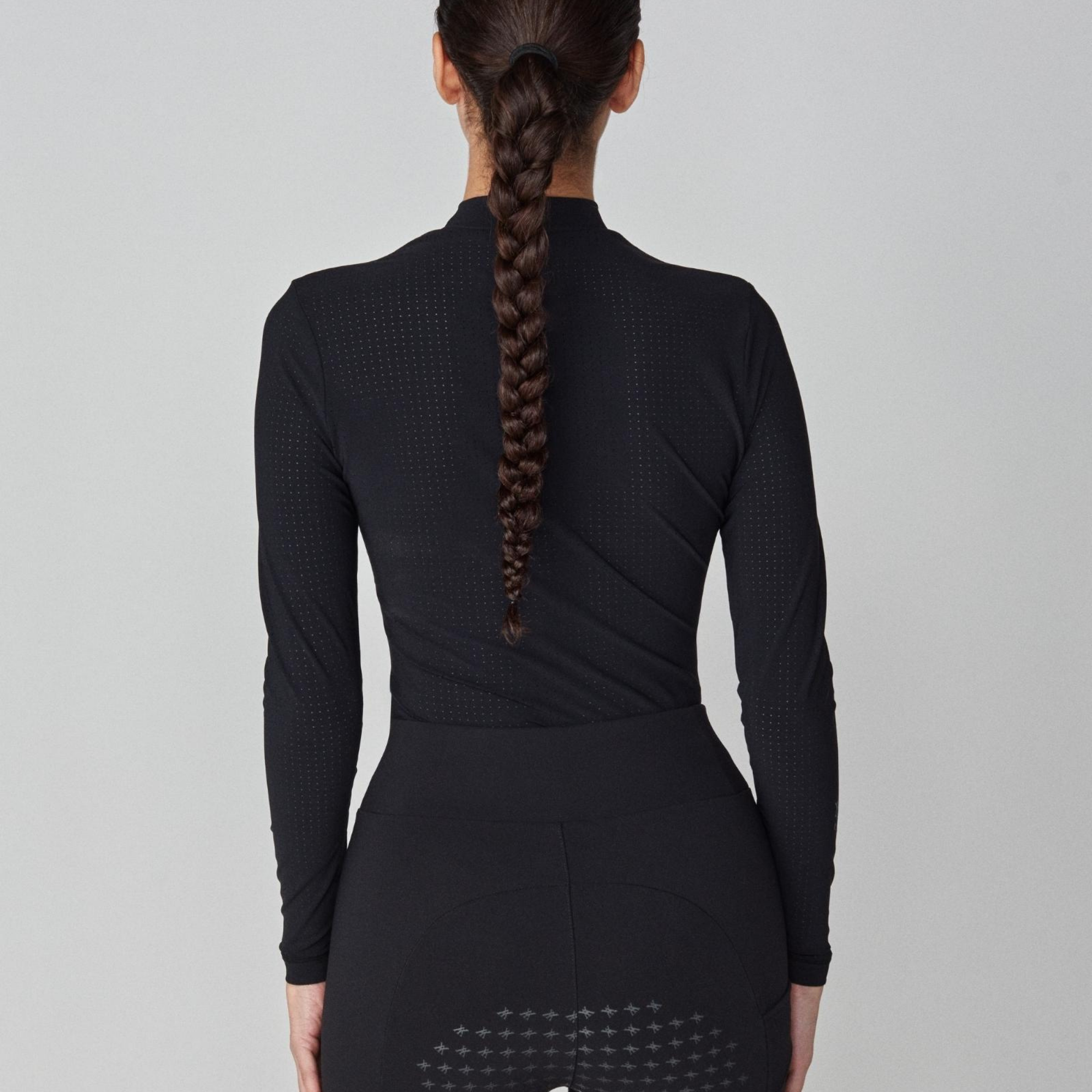 Yagya Ladies Timeless Mesh Show Shirt, Black