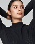 Yagya Ladies Timeless Mesh Show Shirt, Black