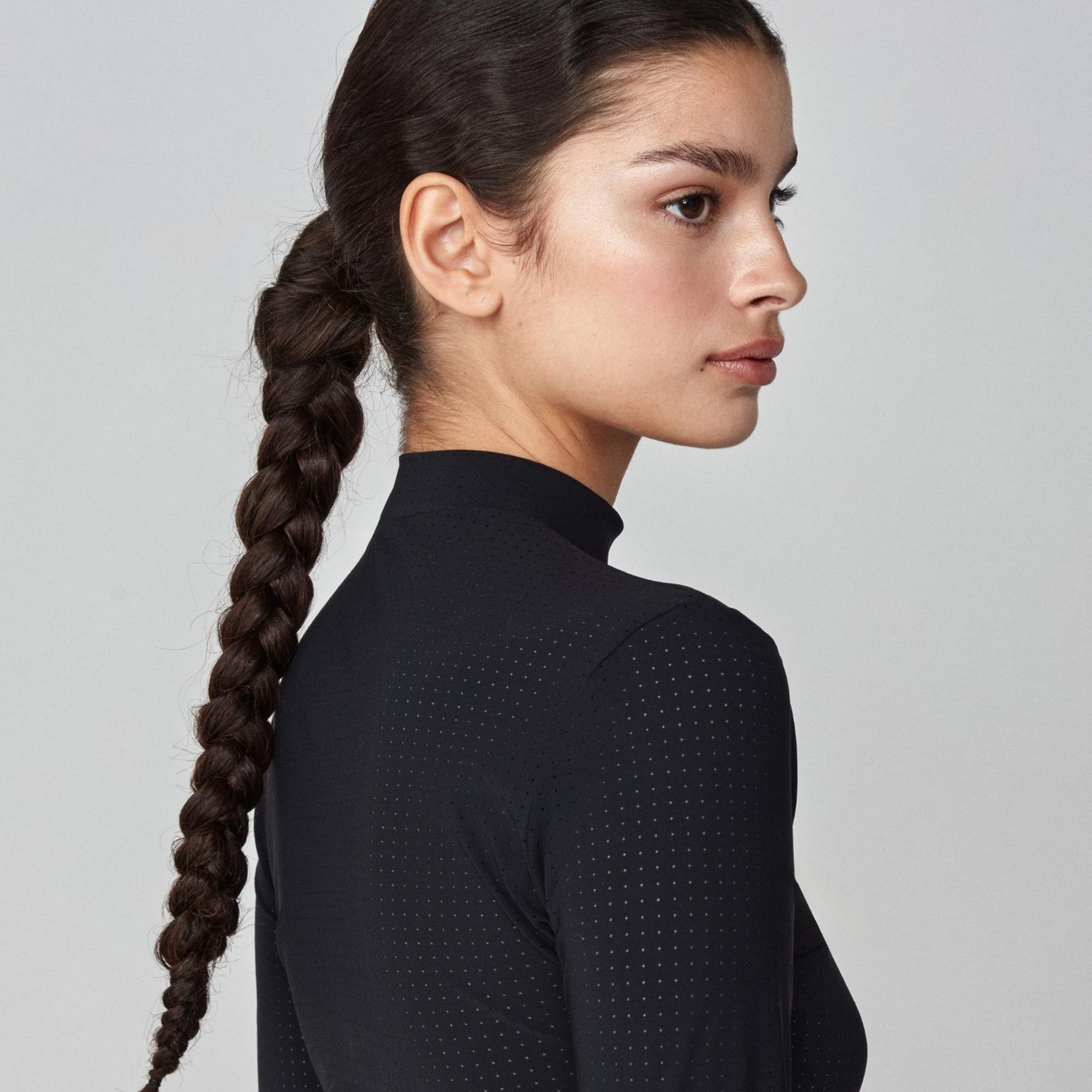Yagya Ladies Timeless Mesh Show Shirt, Black