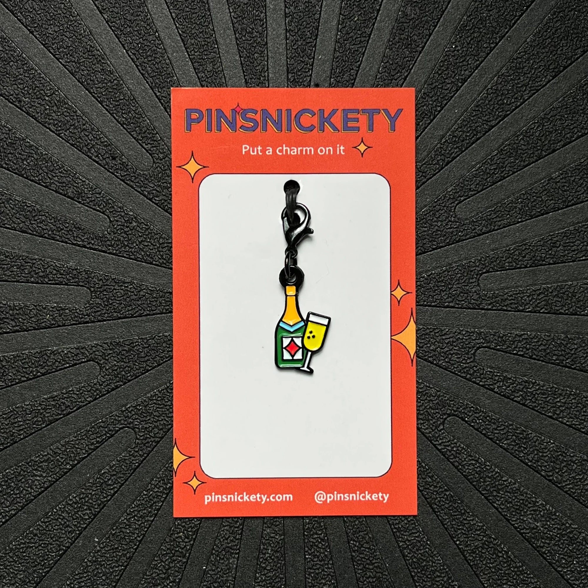 Pinsnickety Champagne Charm