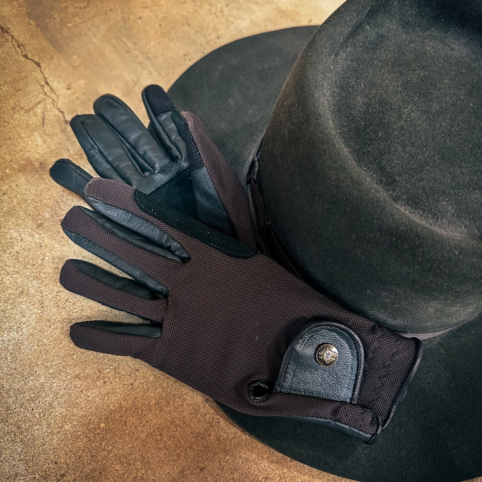 Sixteen Cypress Riding Gloves, Forest & Tobacco