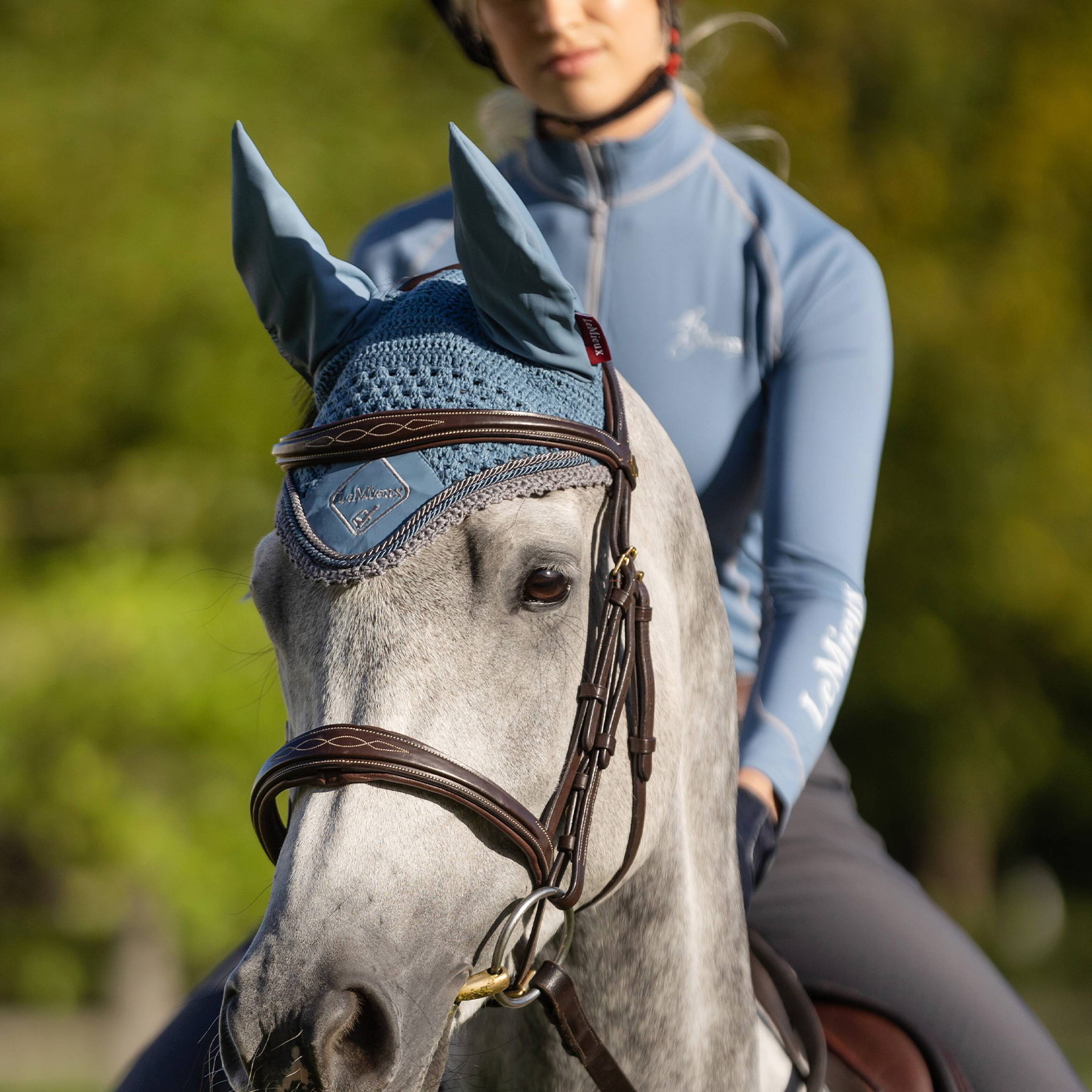 LeMieux Classic Fly Veil, Ice Blue