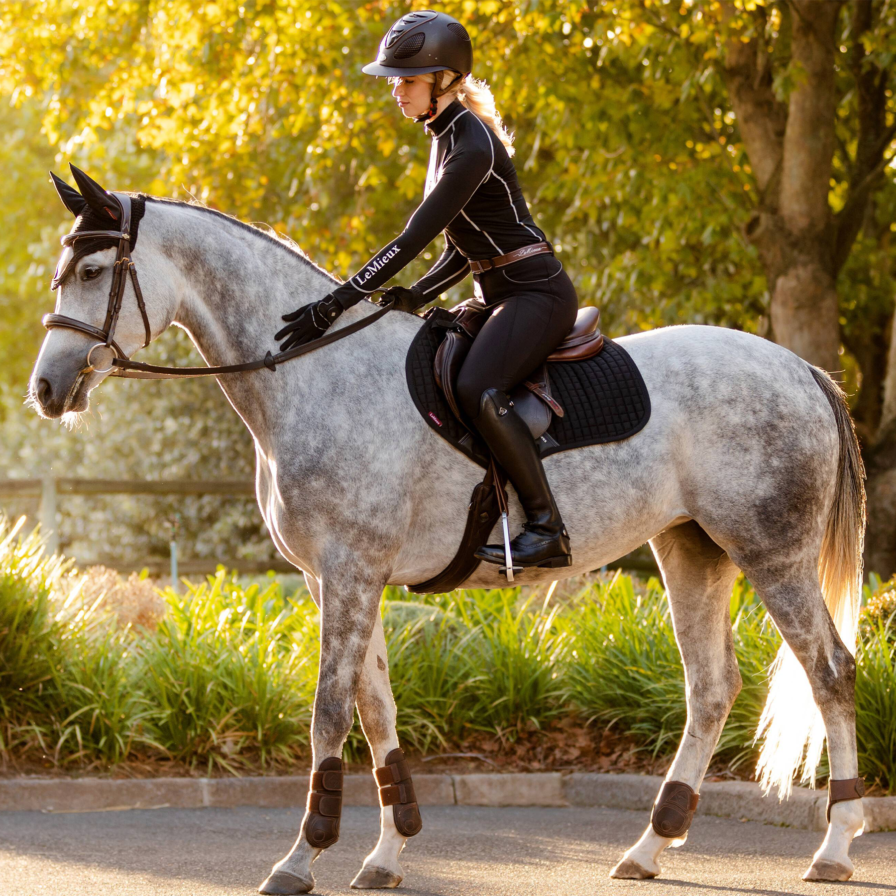 LeMieux Cotton Close Contact Saddle Pad, Black