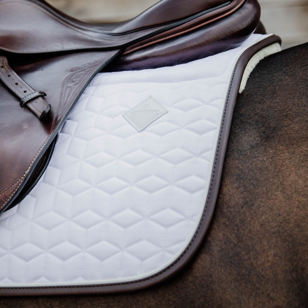 Kentucky Horsewear Skin Friendly Saddle Pad Jumping Star Quilting White