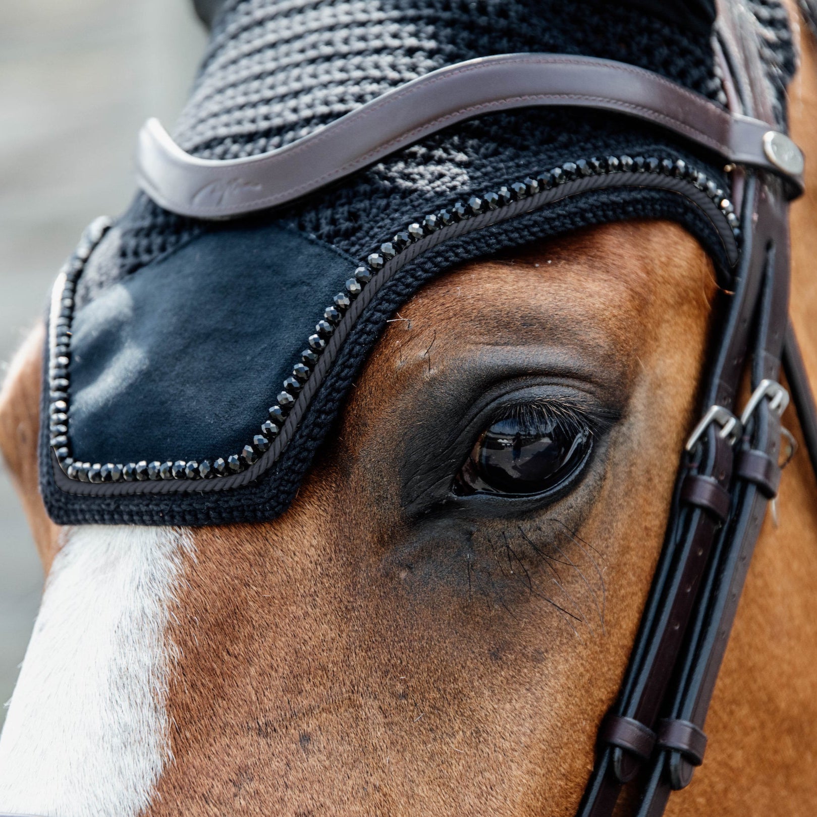 Kentucky Horsewear Fly Veil Wellington Velvet Pearls, Black