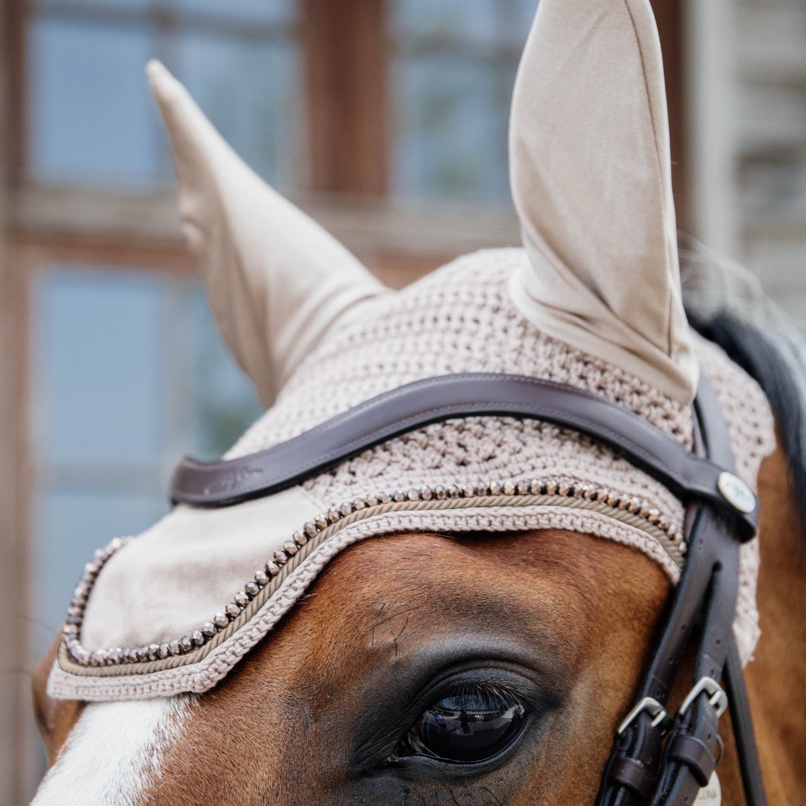 Kentucky Horsewear Fly Veil Wellington Velvet Pearls, Beige