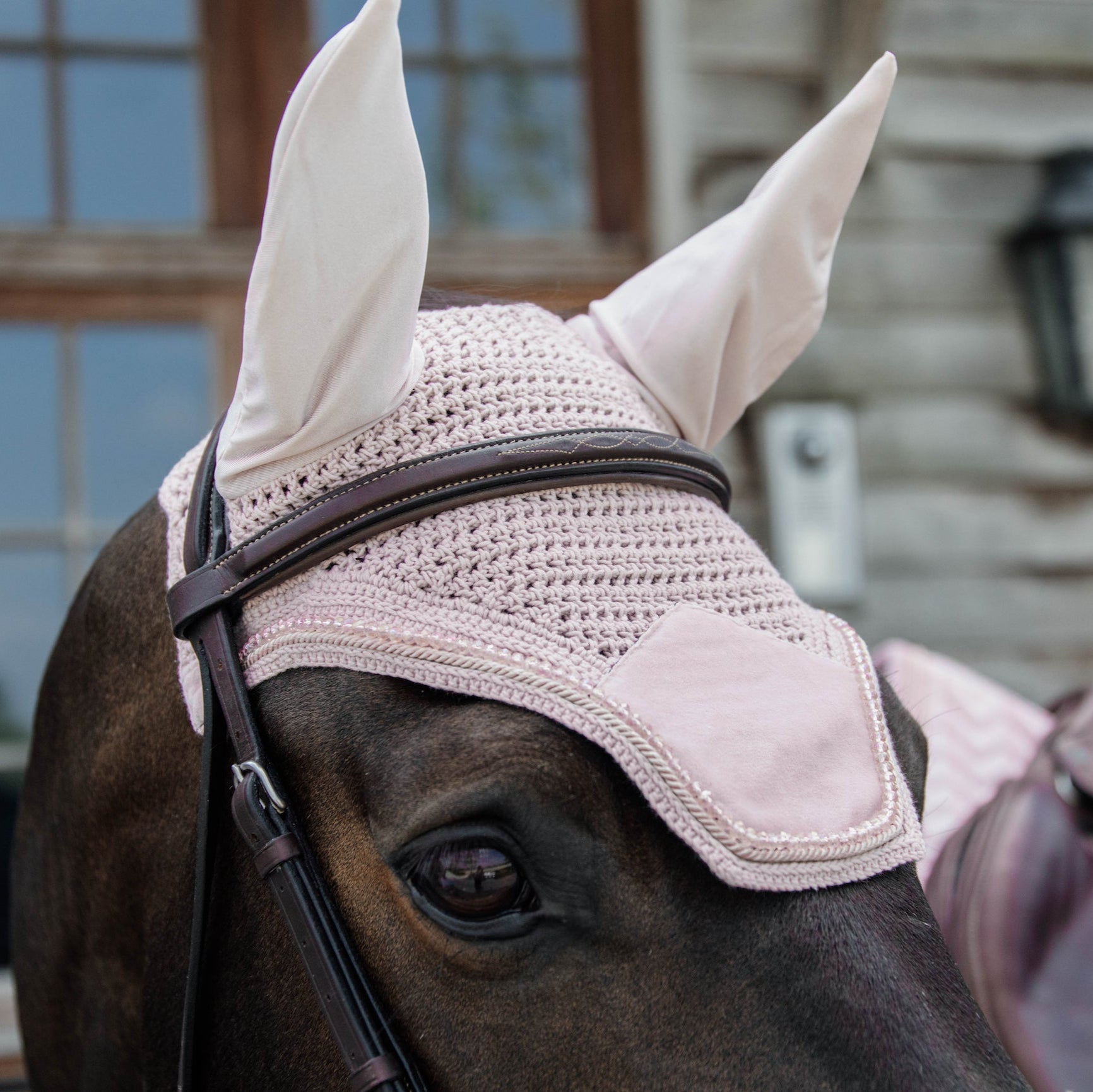 Kentucky Horsewear Fly Veil Wellington Velvet Pearls, Soft Rose