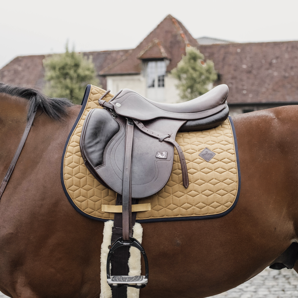 Kentucky Horsewear Saddle Pad Softshell Jumping, Mustard
