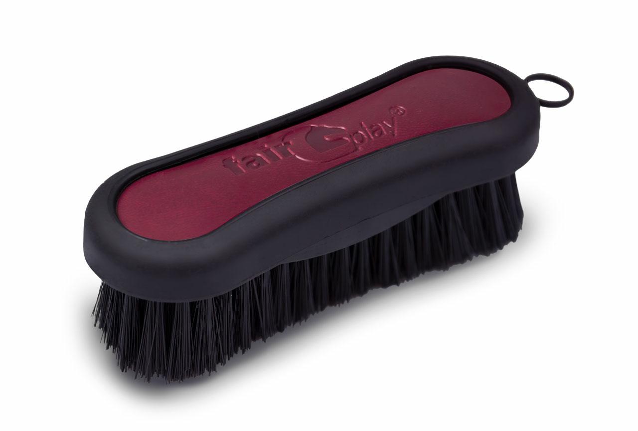 Fair Play GRAND Face Brush, Burgundy