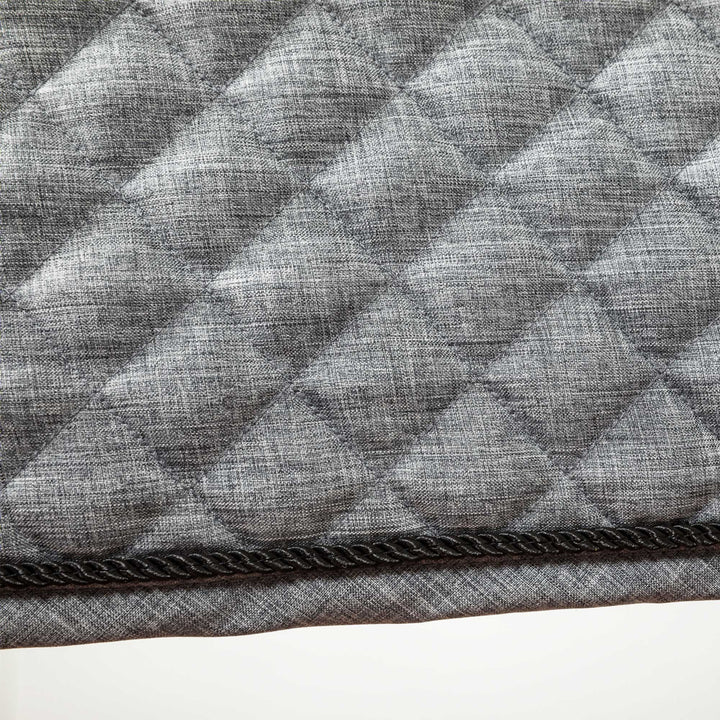 Back on Track Haze Collection Show Quilt, Grey