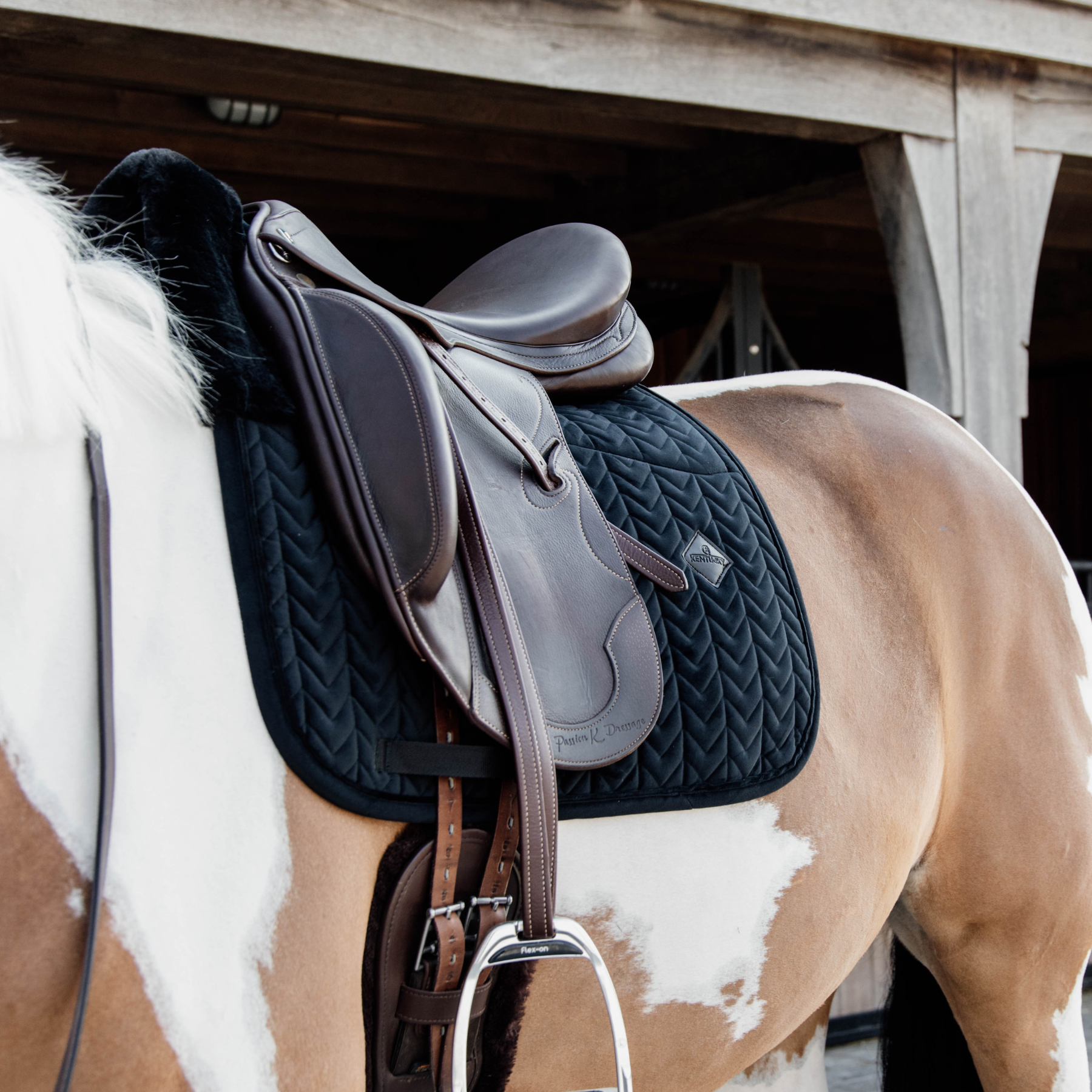 Kentucky Horsewear Skin Friendly Saddle Pad Velvet Dressage, Black