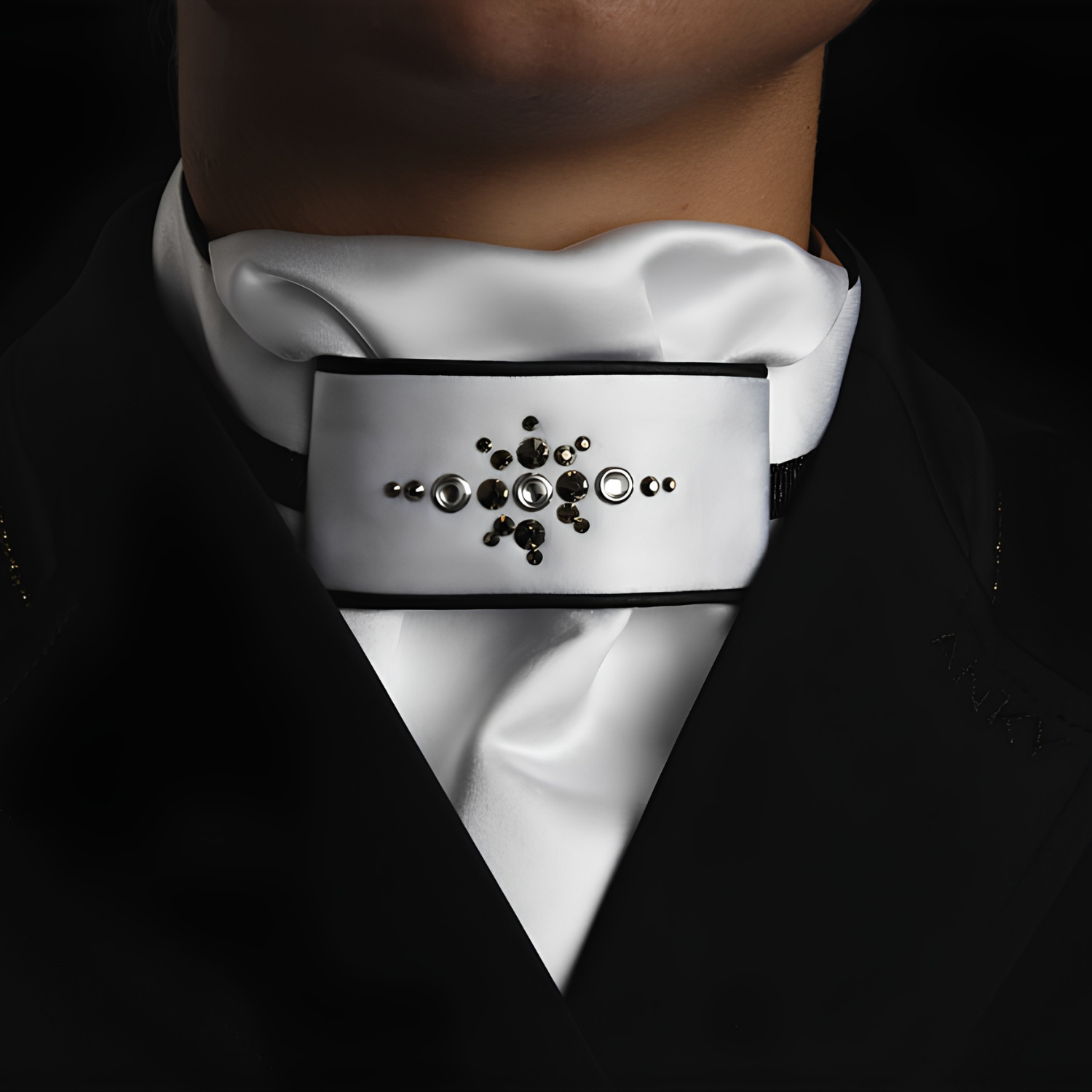 ANKY® Stock Tie Stone-DeLuxe, White/Black