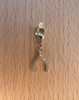 Dubois Cheval Sparkly Wishbone Braid Charm (x1)