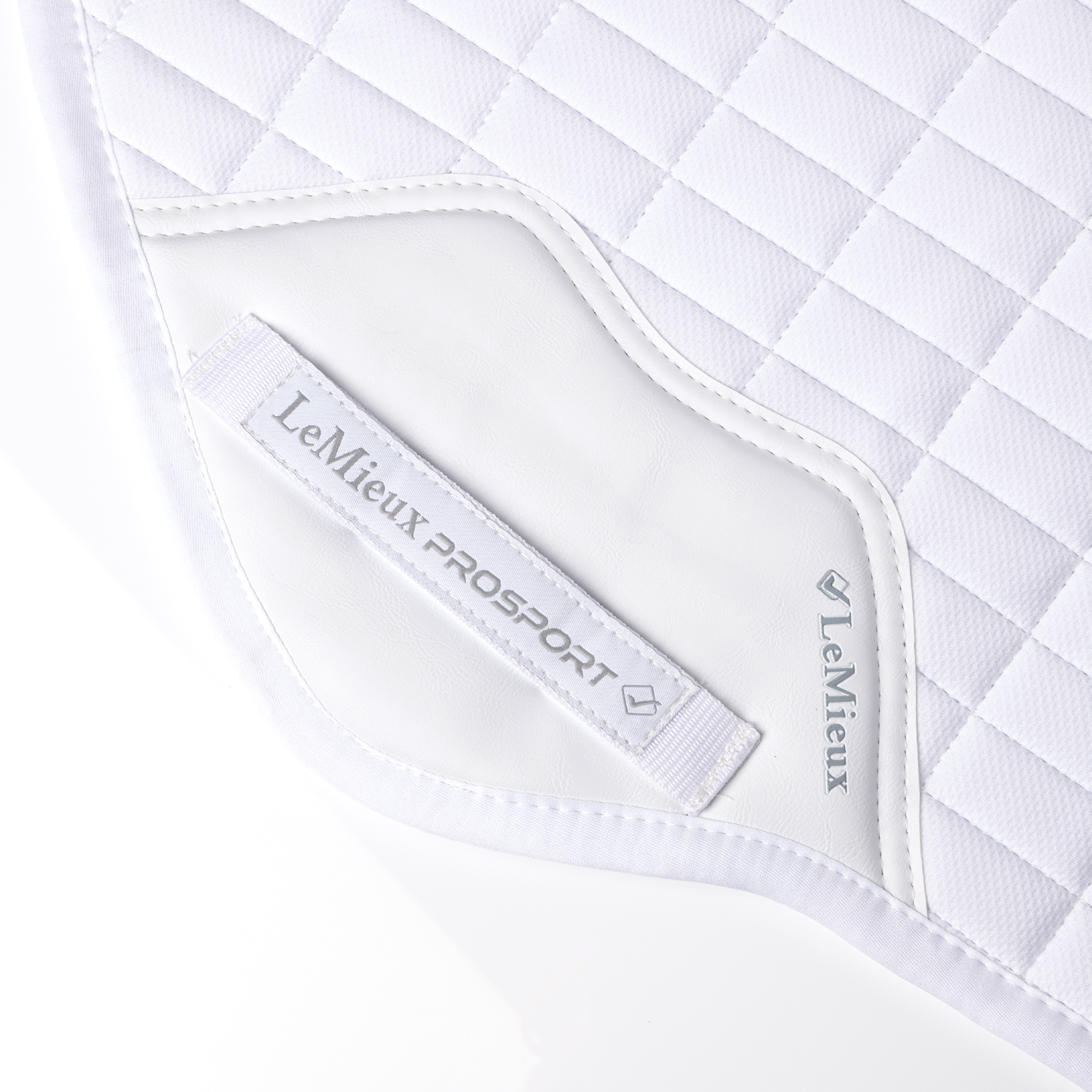 LeMieux Self Cool Close Contact Saddle Pad, Arctic White
