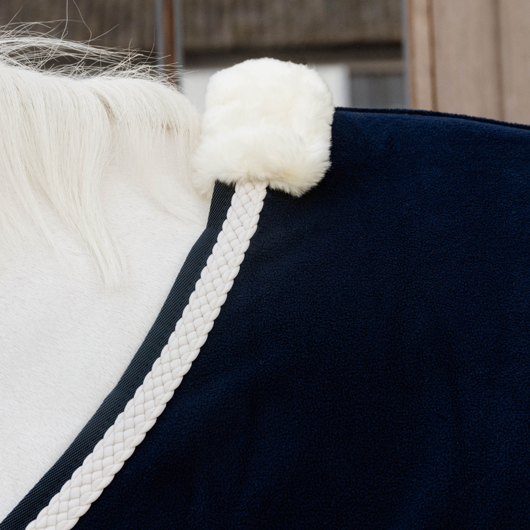 Kentucky Horsewear Fleece Rug Plaited Rope, Navy